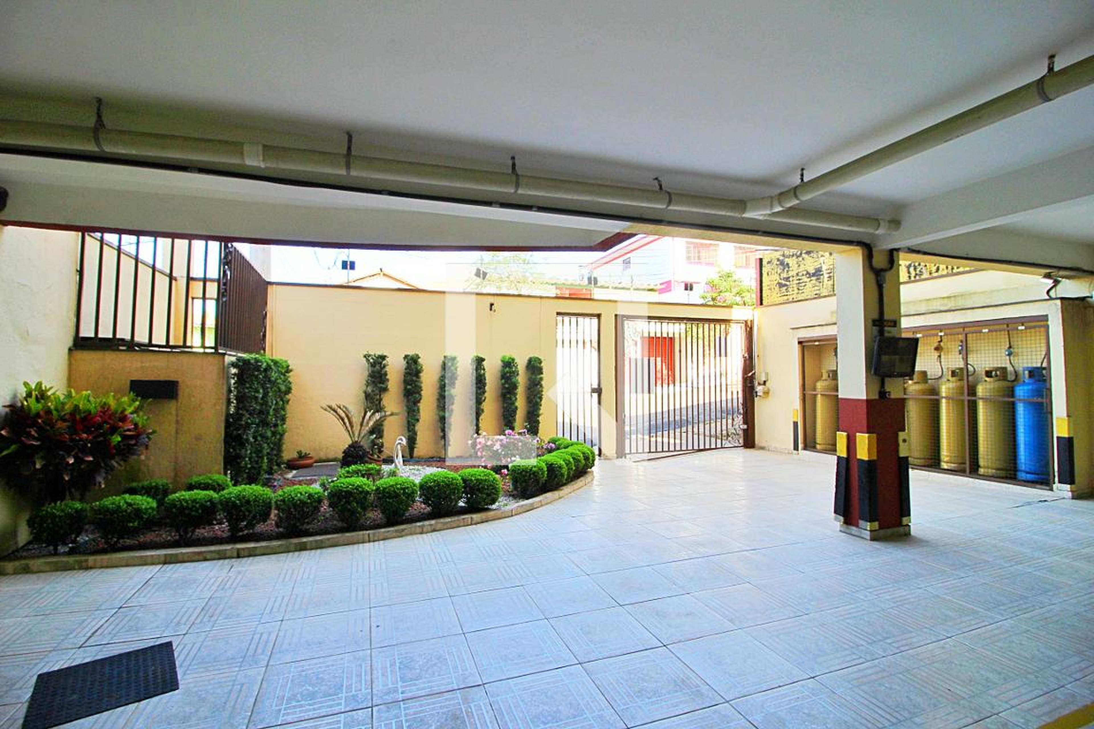 Entrada - Joao Ribeiro