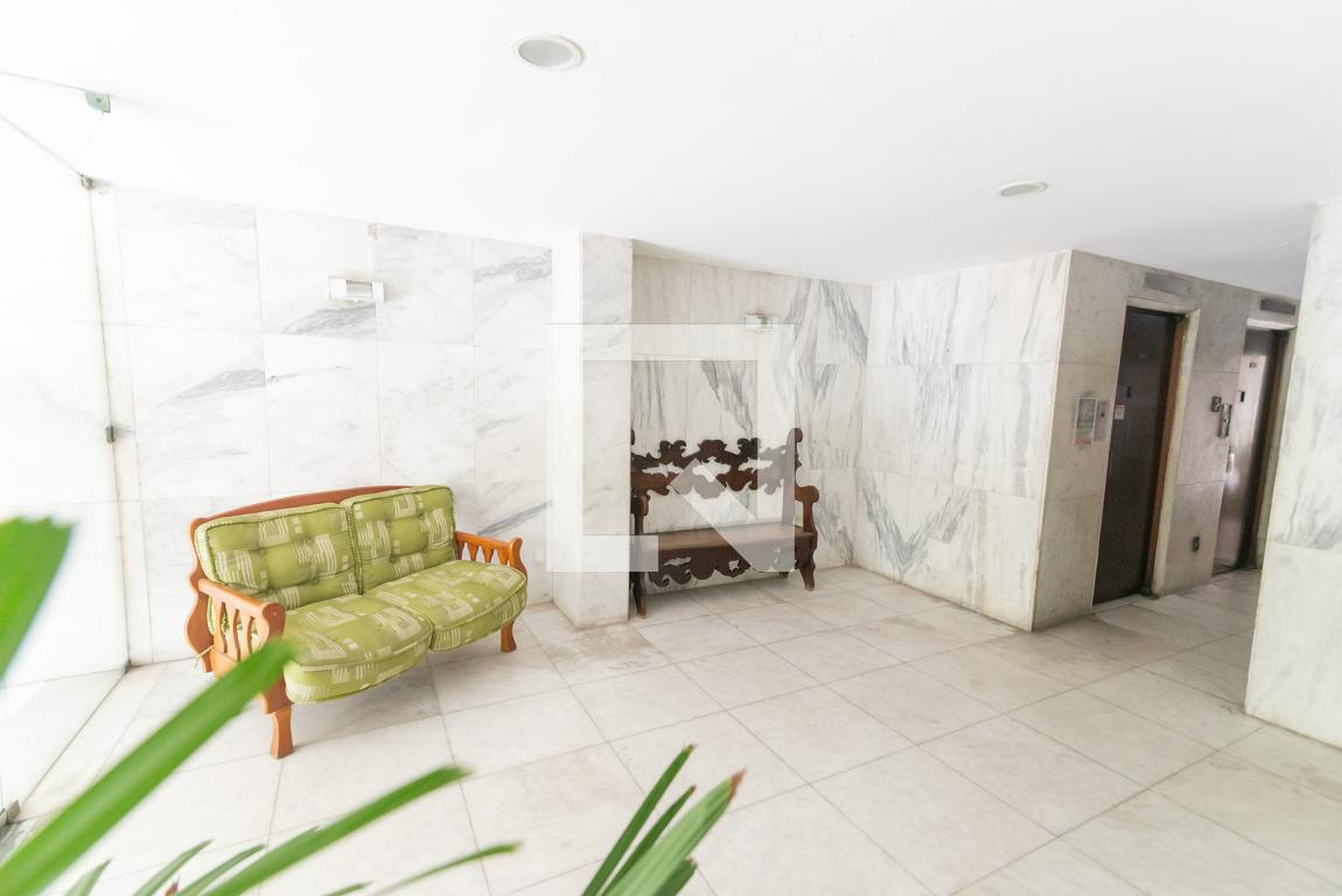 Hall - Mônica e Viviane