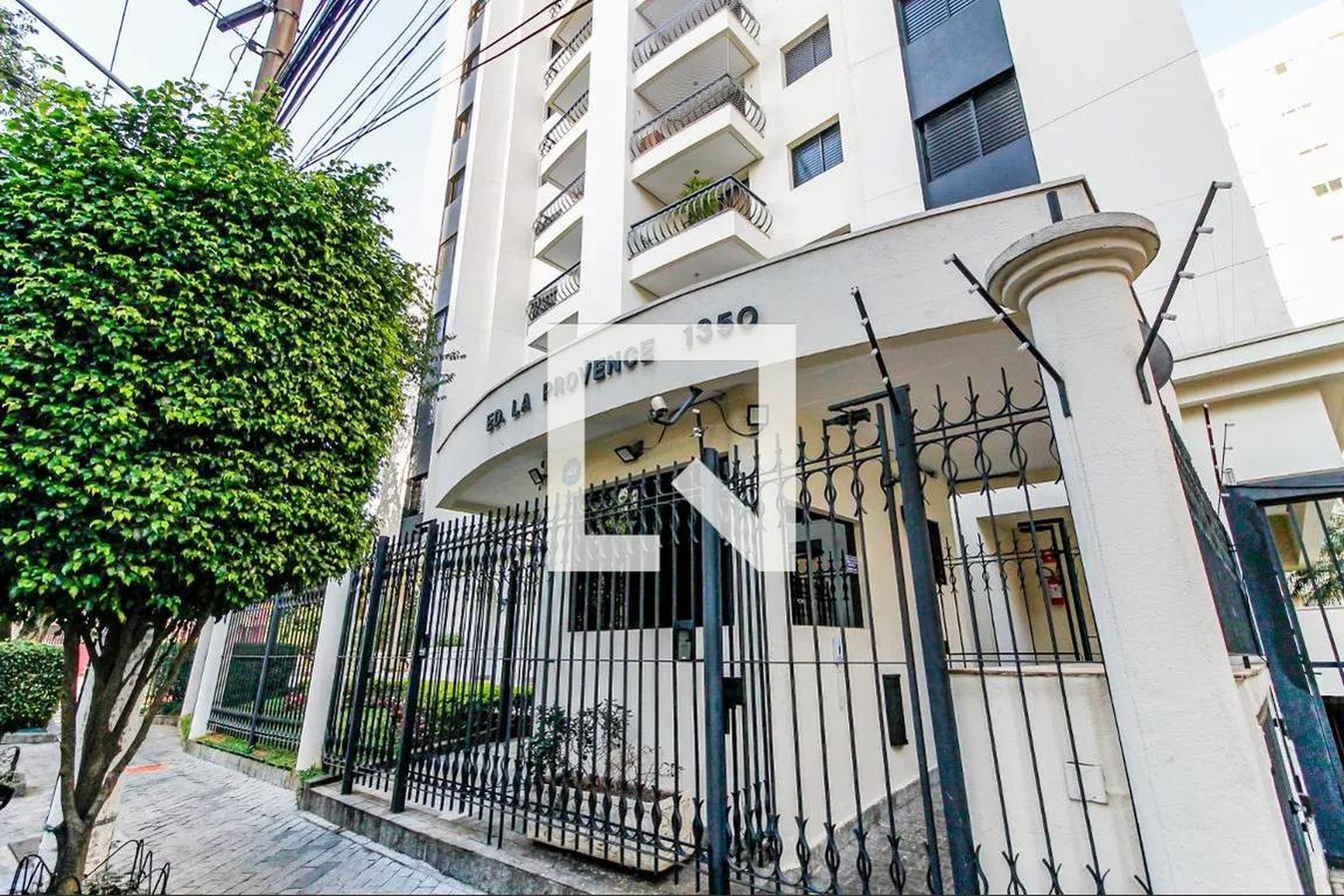 Prédio Condomínio La Provence