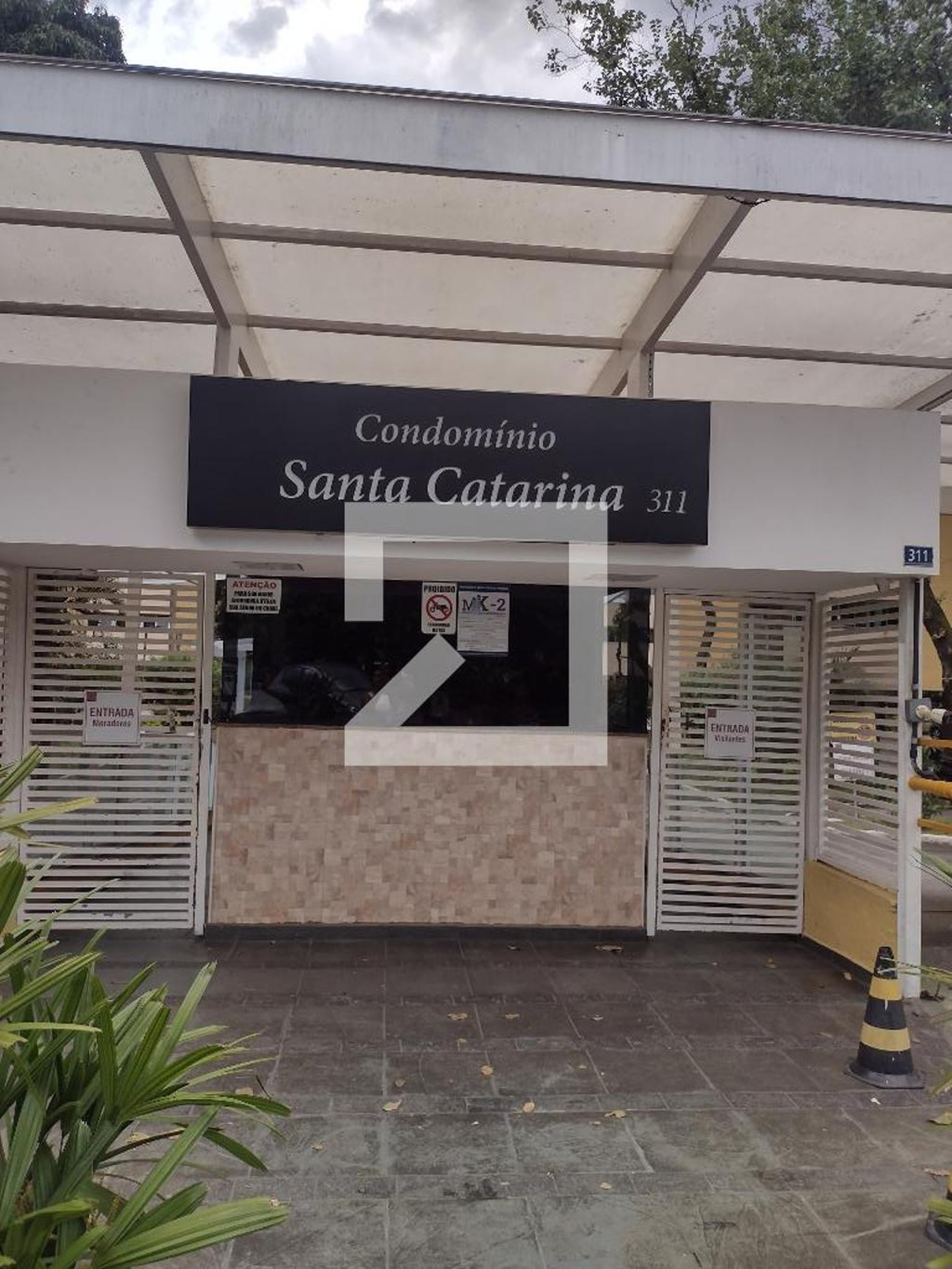 Fachada do Prédio Condomínio Santa Catarina