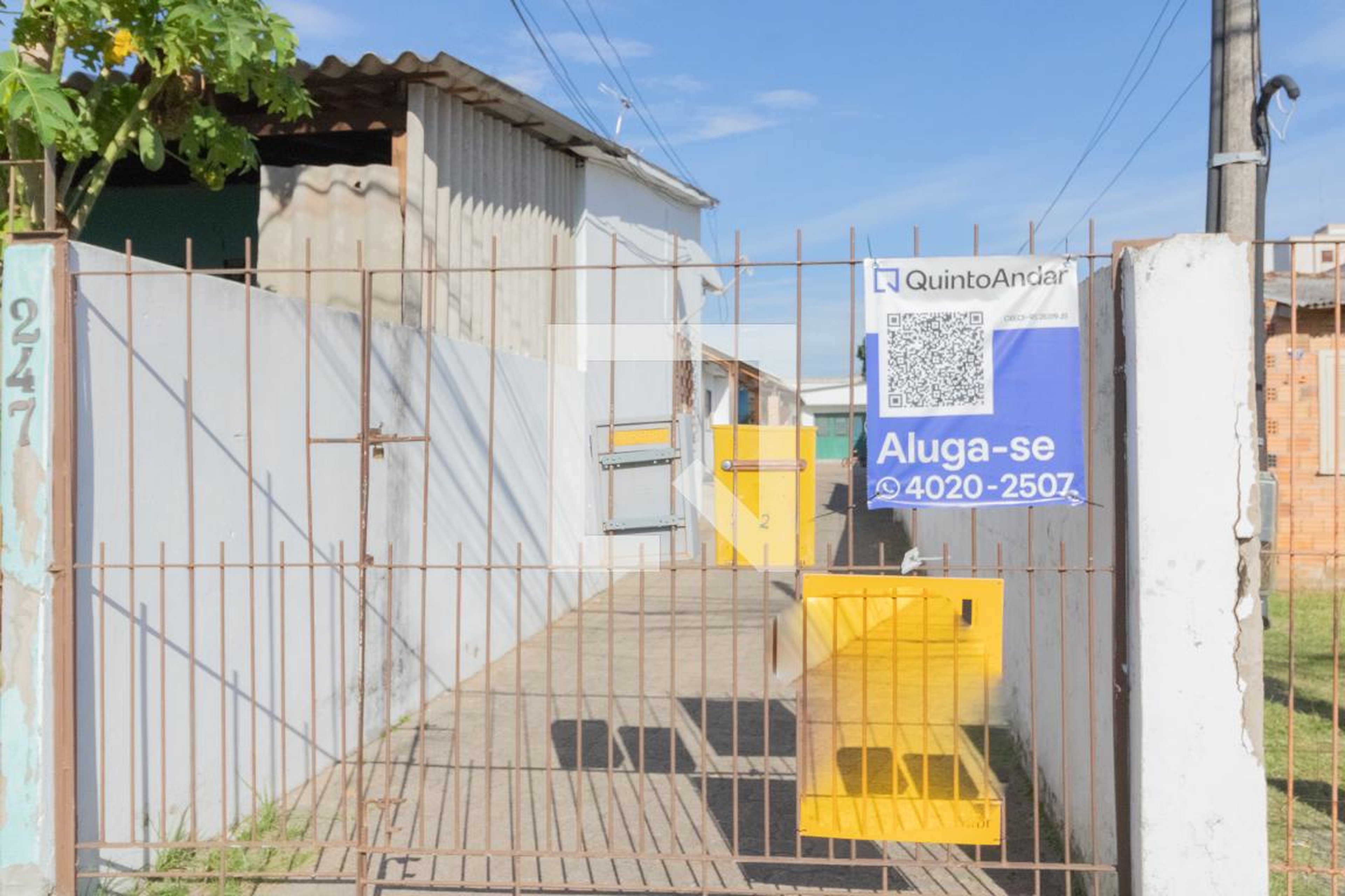 Fachada do condomínio Condomínio em Rua José Bonifácio, 247