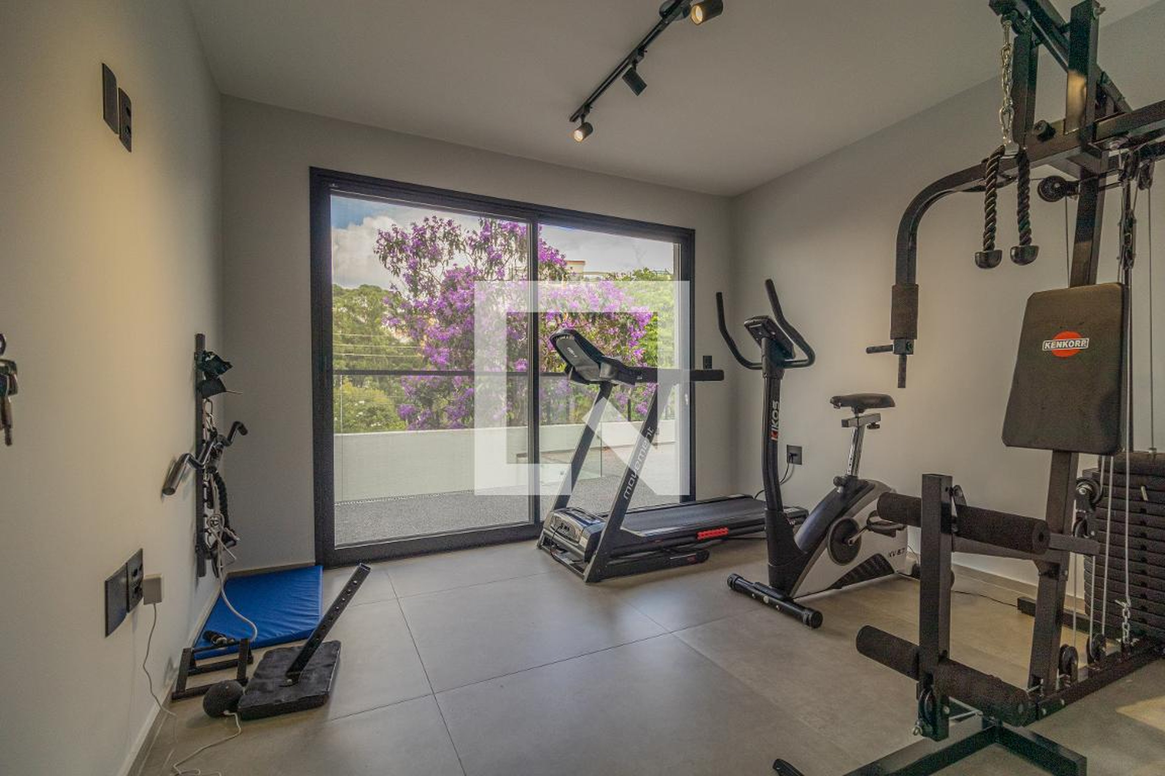 Academia - Vitória Régia