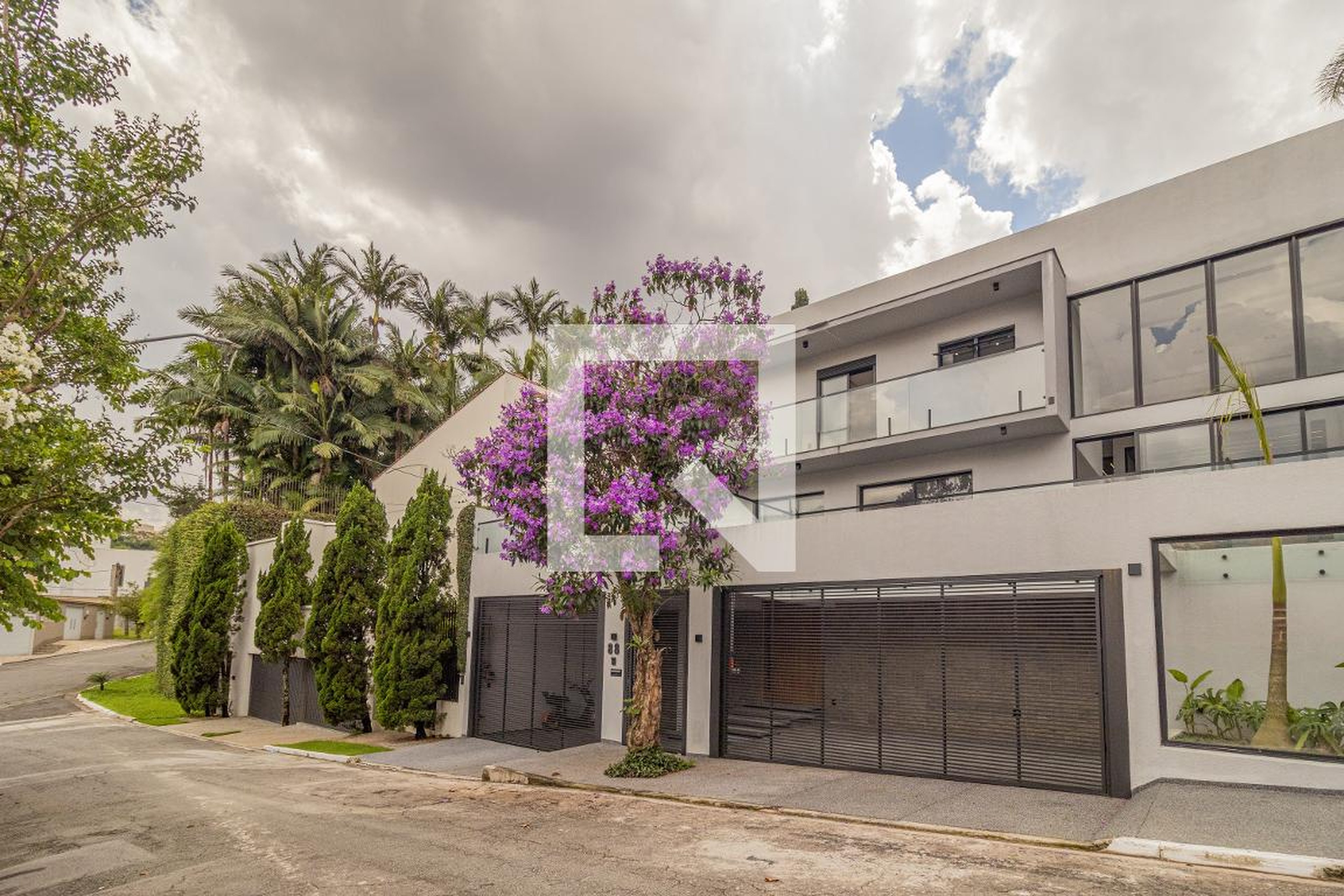 Fachada Condomínio Vitória Régia