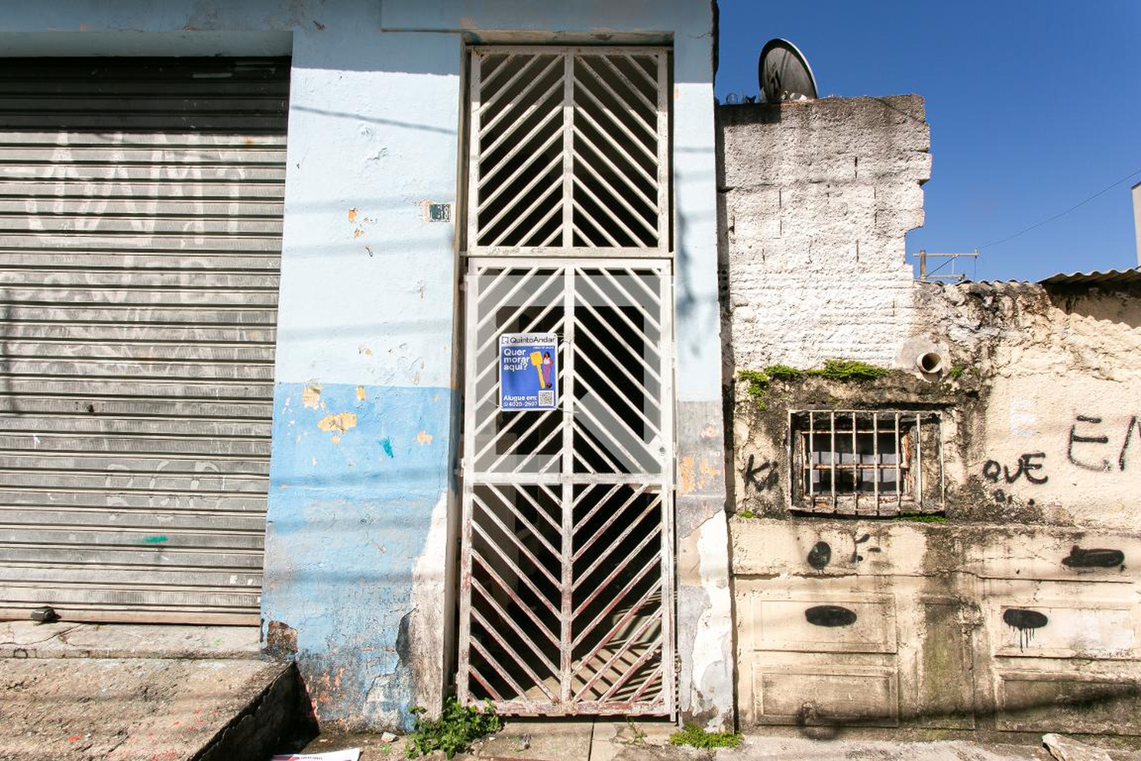 Fachada Condomínio em Rua Santo Antoninho do Carrão, 198