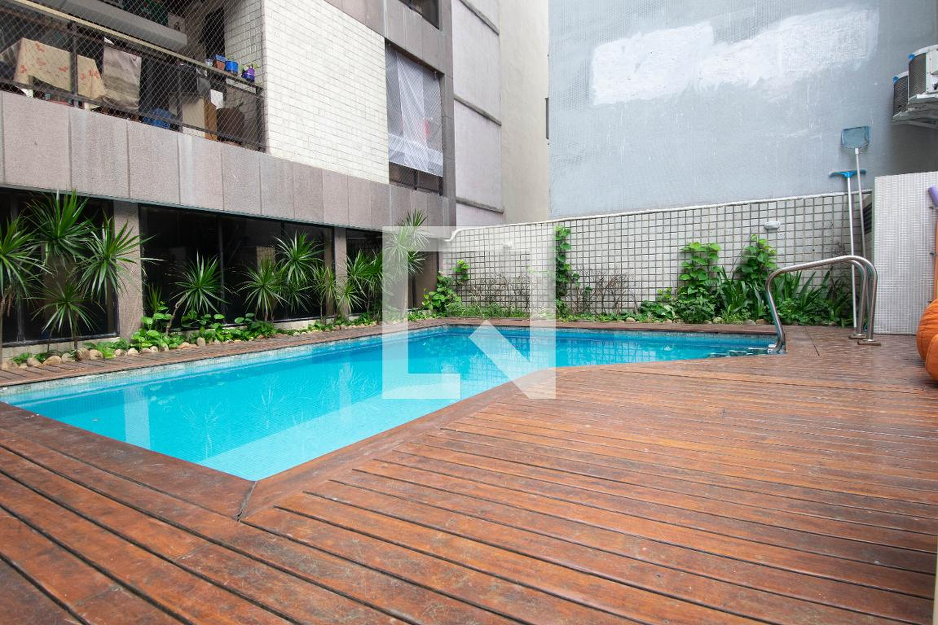 Piscina - Edifício Edifício John Palace