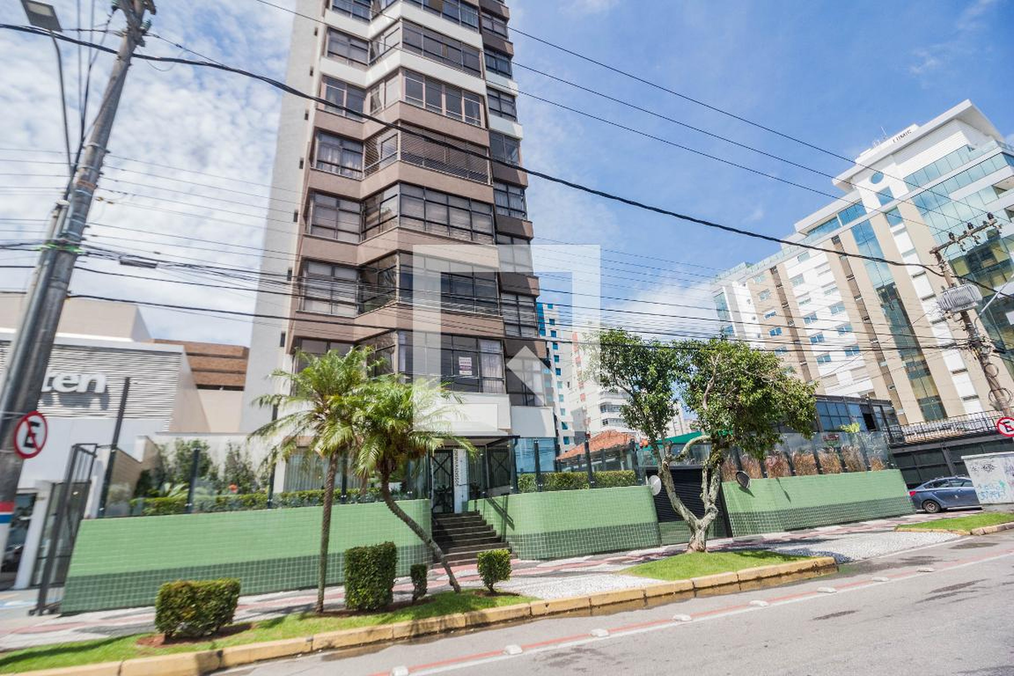 Fachada Condomínio em Avenida Jornalista Rubéns de Arruda Ramos, 2508