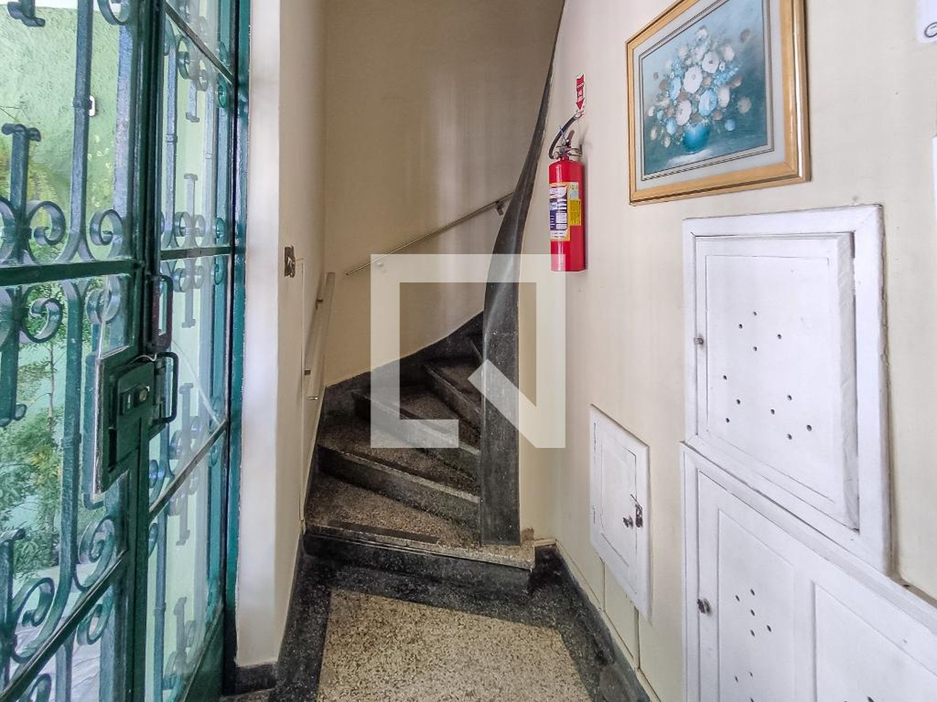 Fachada do Prédio Condomínio em Rua Tenente Viêira Sampaio, 23