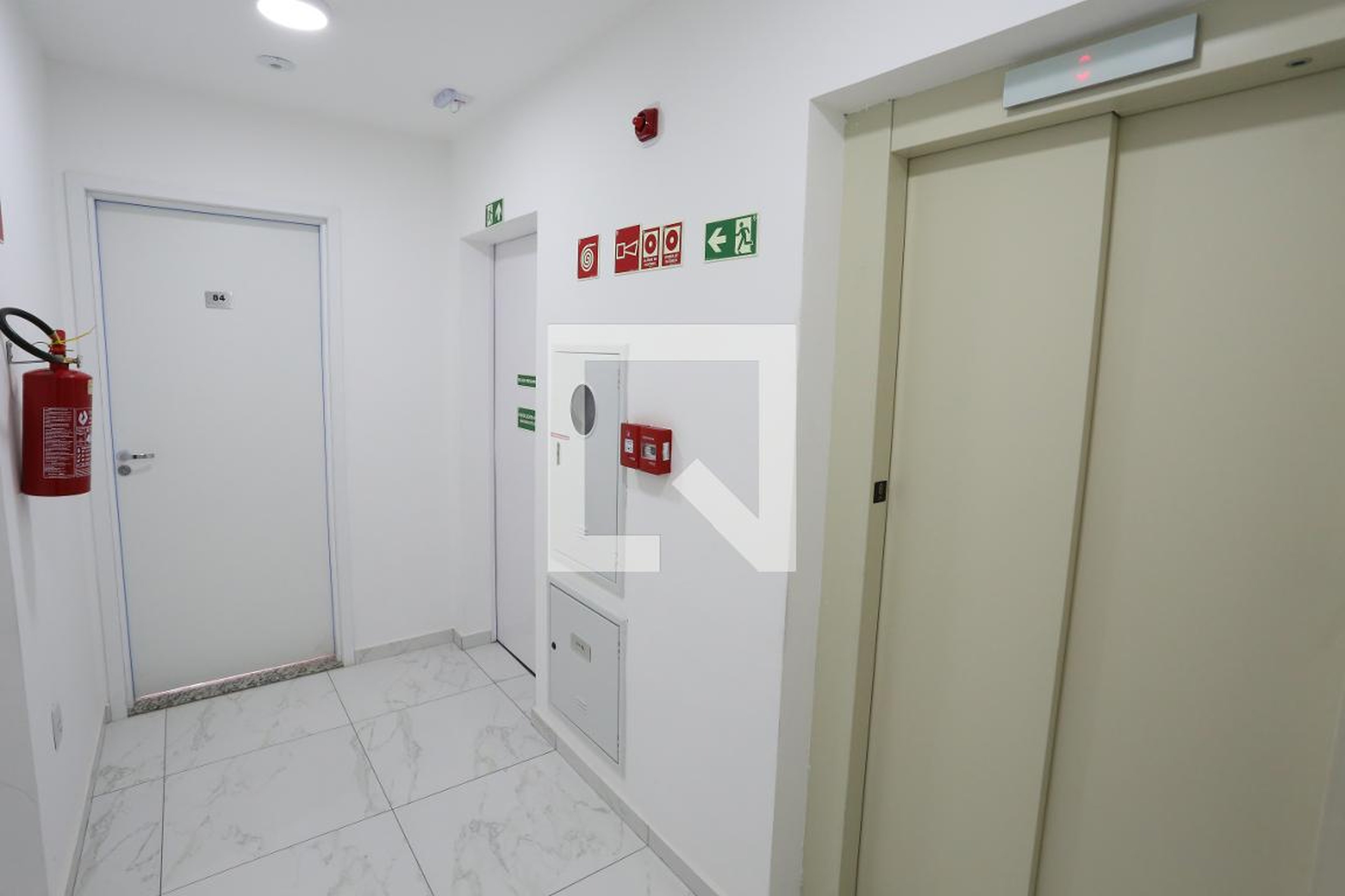 Hall de Entrada - Linea Matarazzo