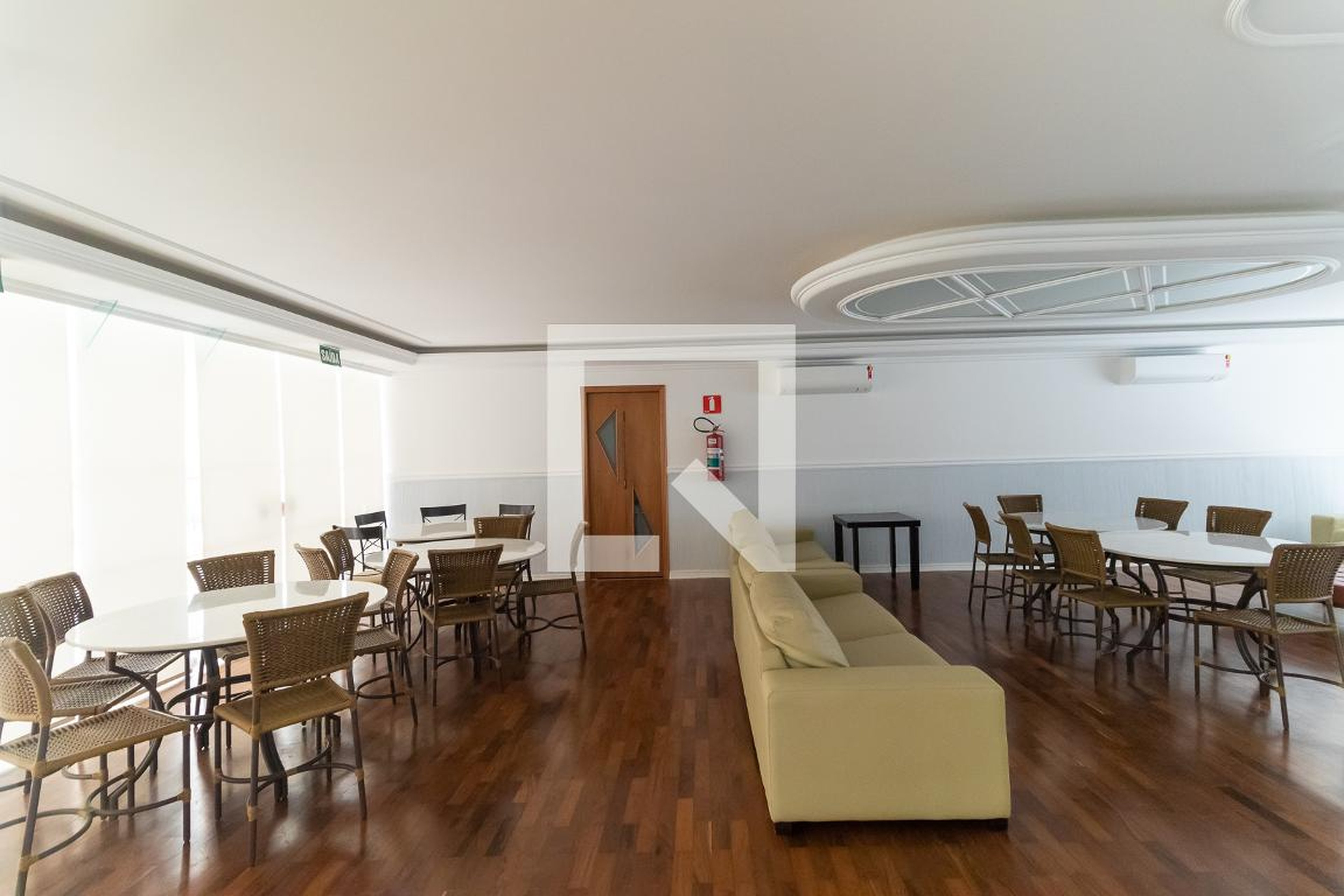 Salão de Festas 2 - Mariana e Aracy