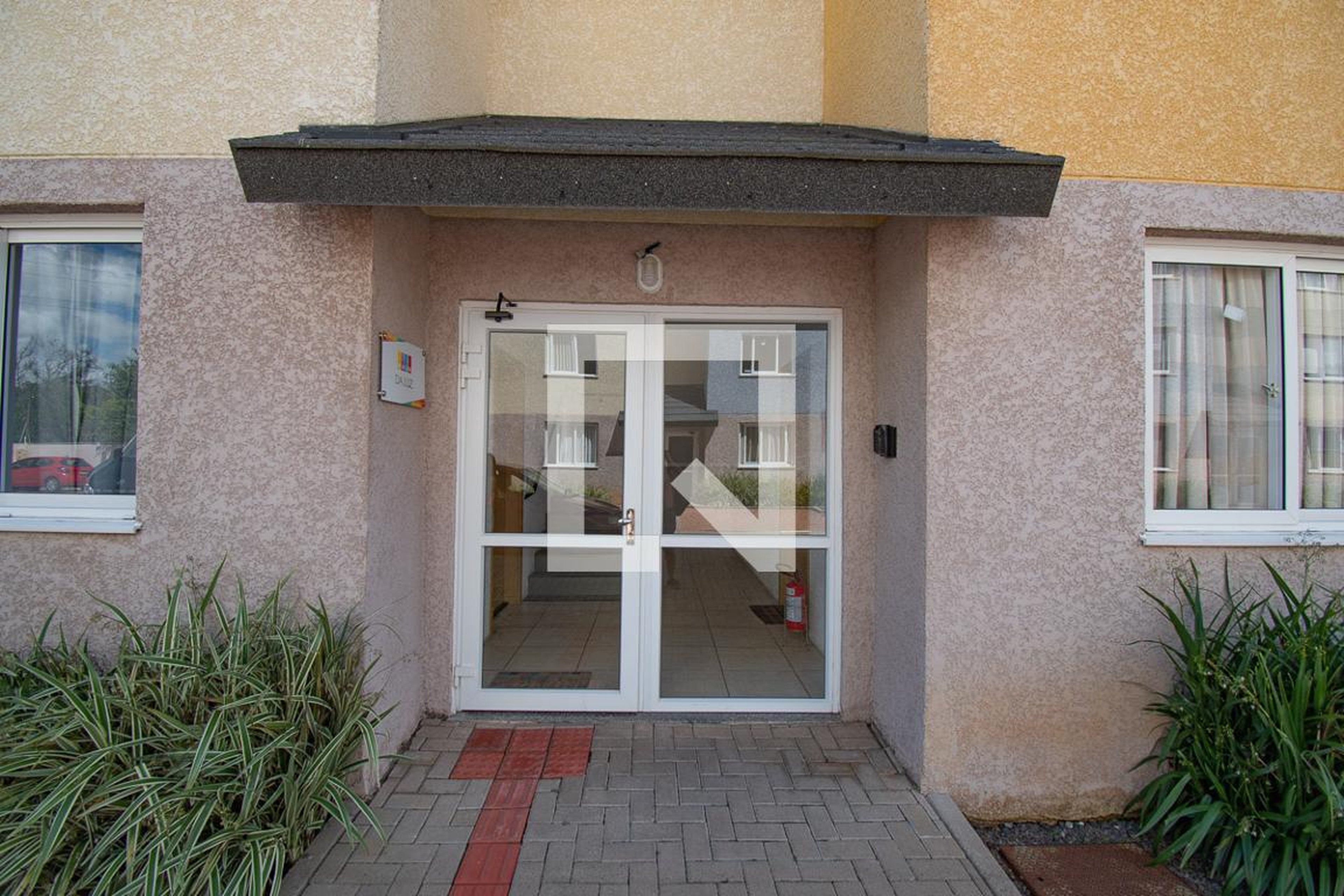 entrada do prédio - Estação Brasil