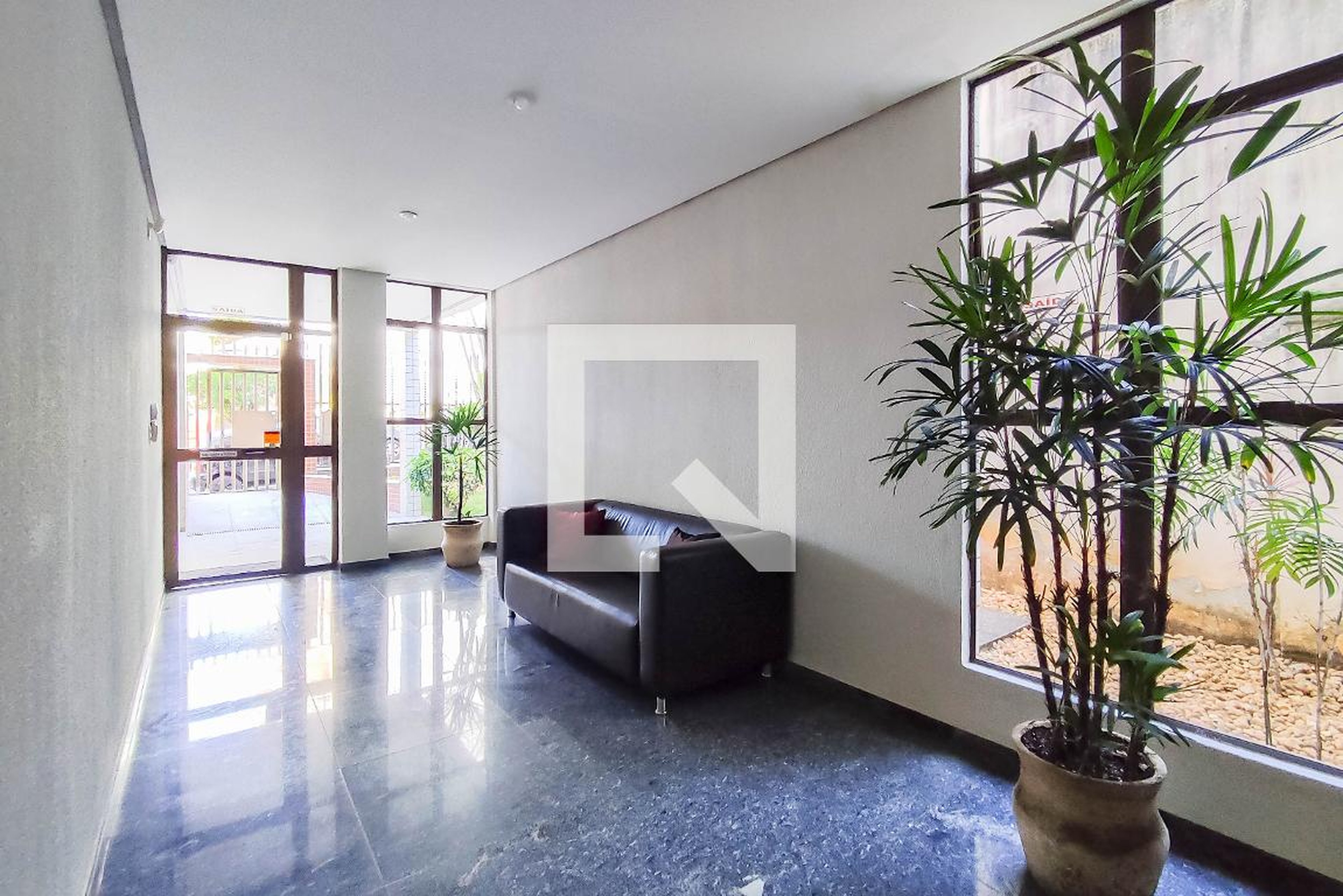 Hall de Entrada - Edifício João Paulo Botelho