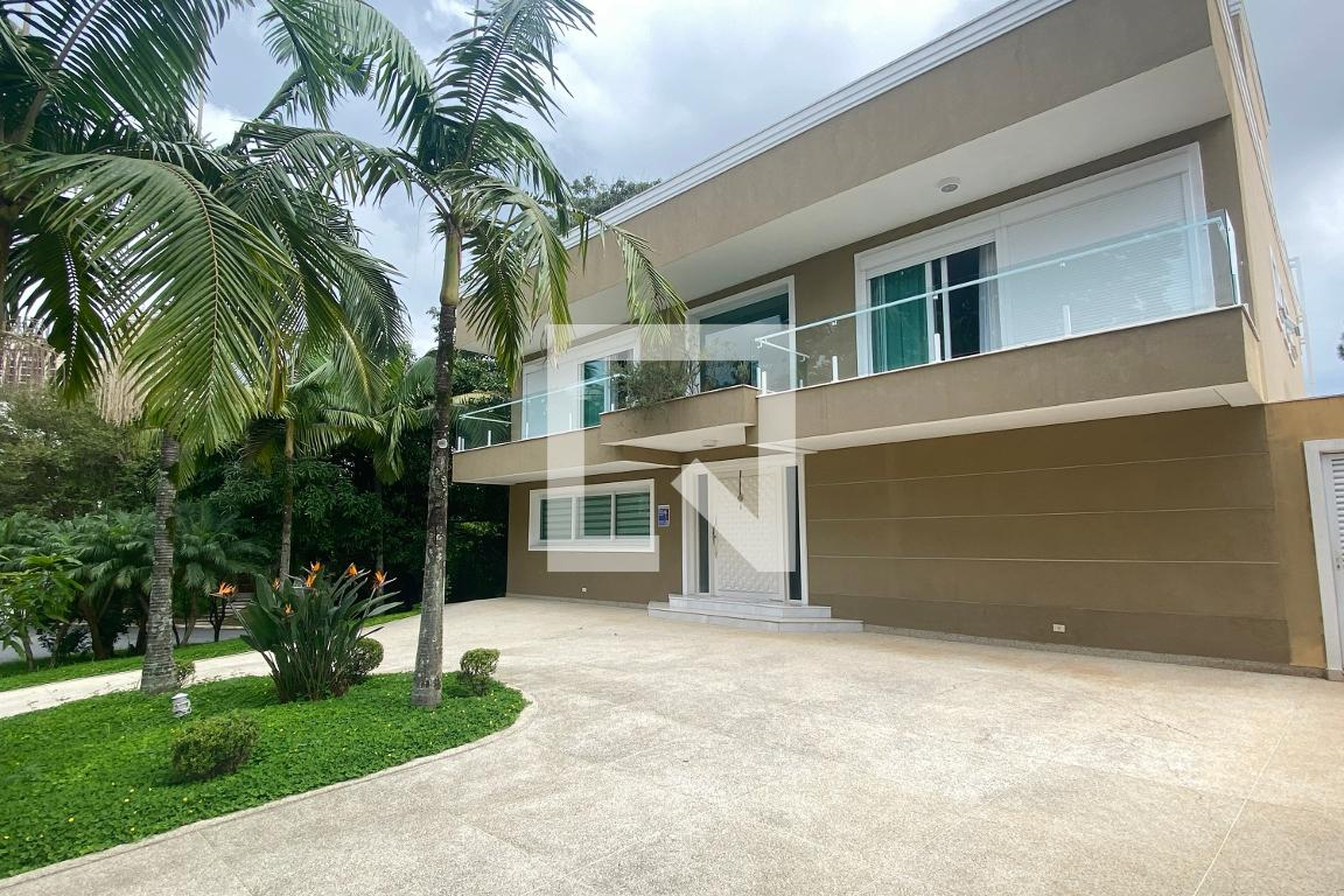 Fachada Condomínio Alpha 2