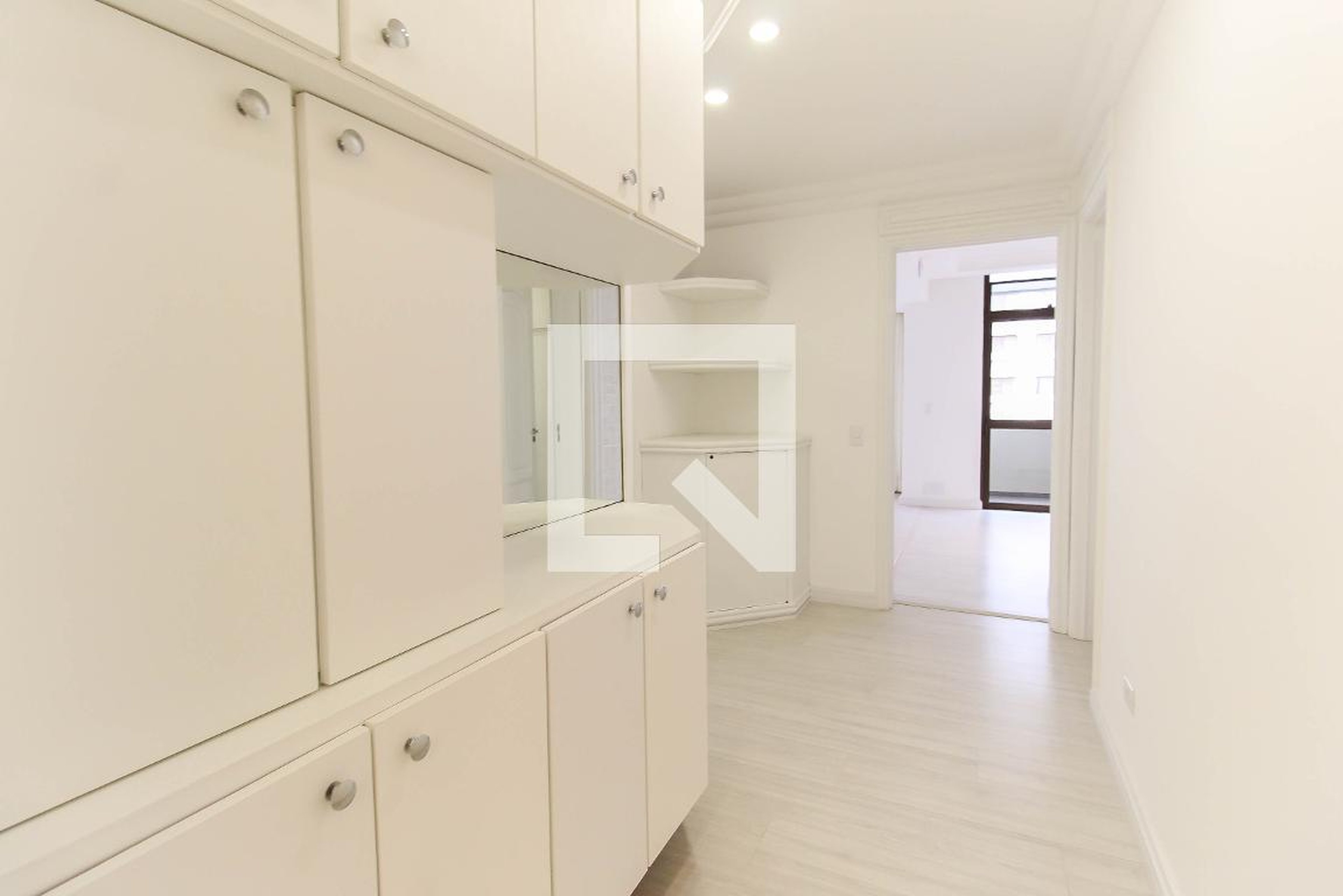 Hall - Edifício Bermudas