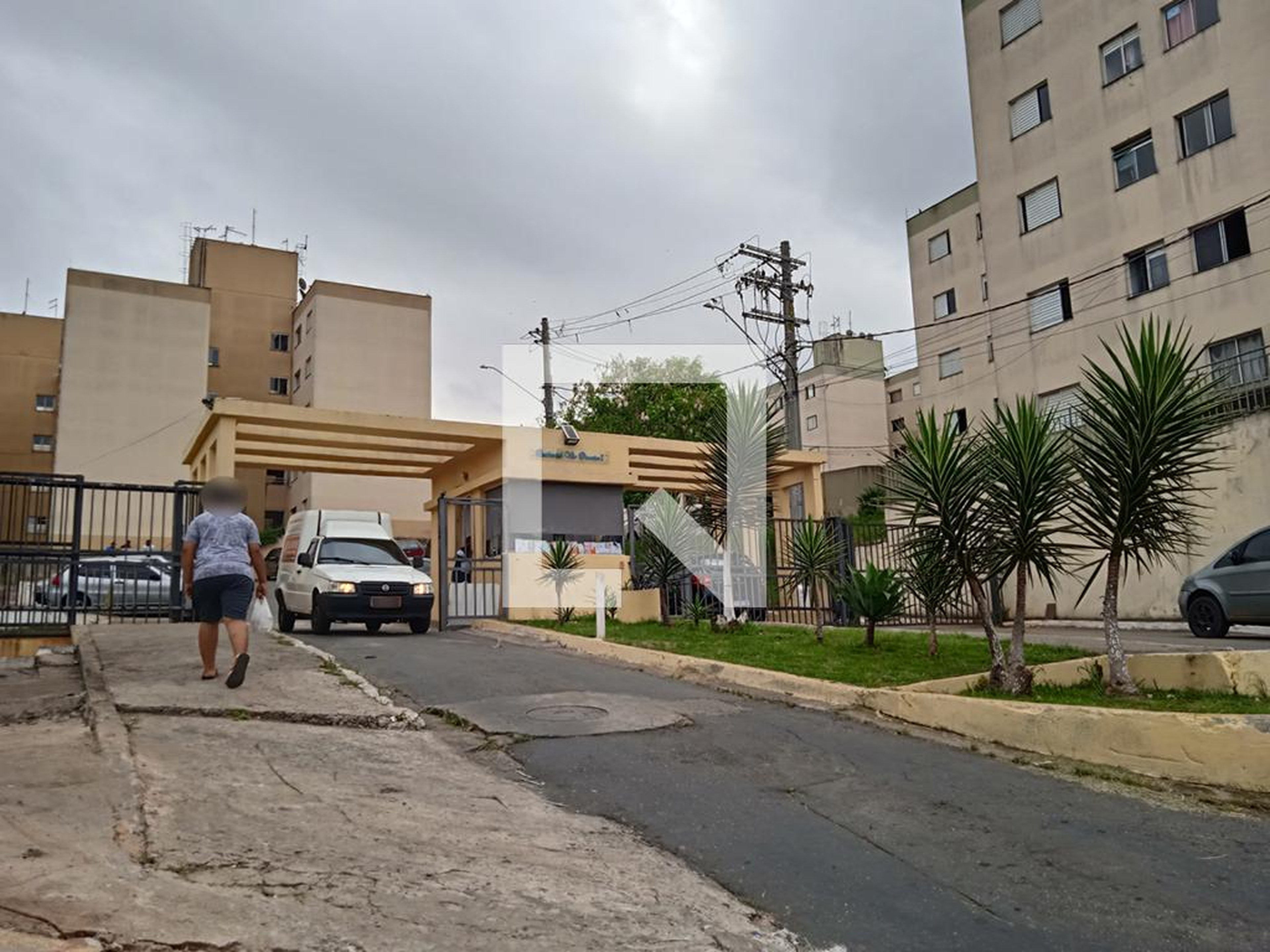 Fachada Condomínio Pimentas I