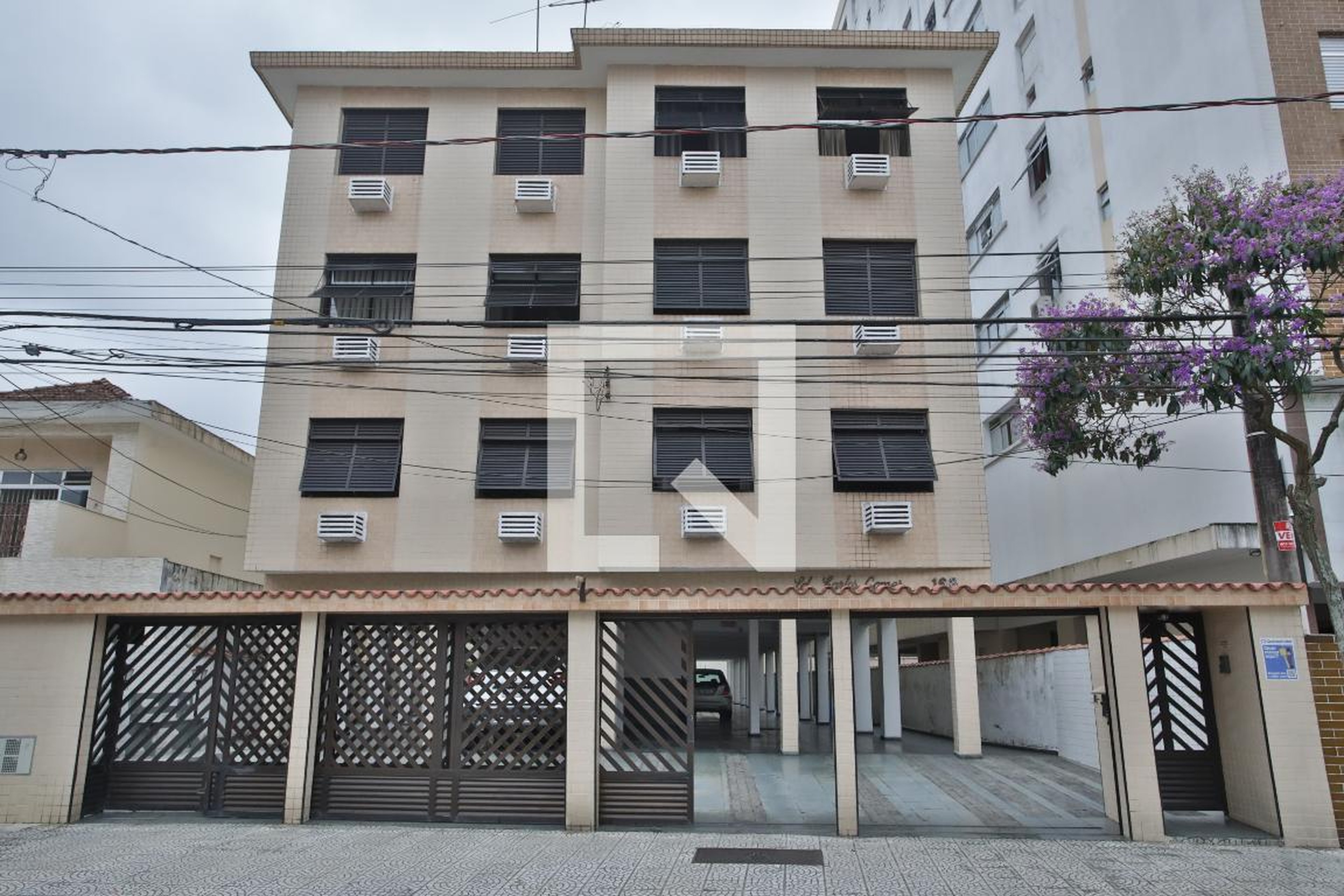 Fachada Edifício Carlos Gomes