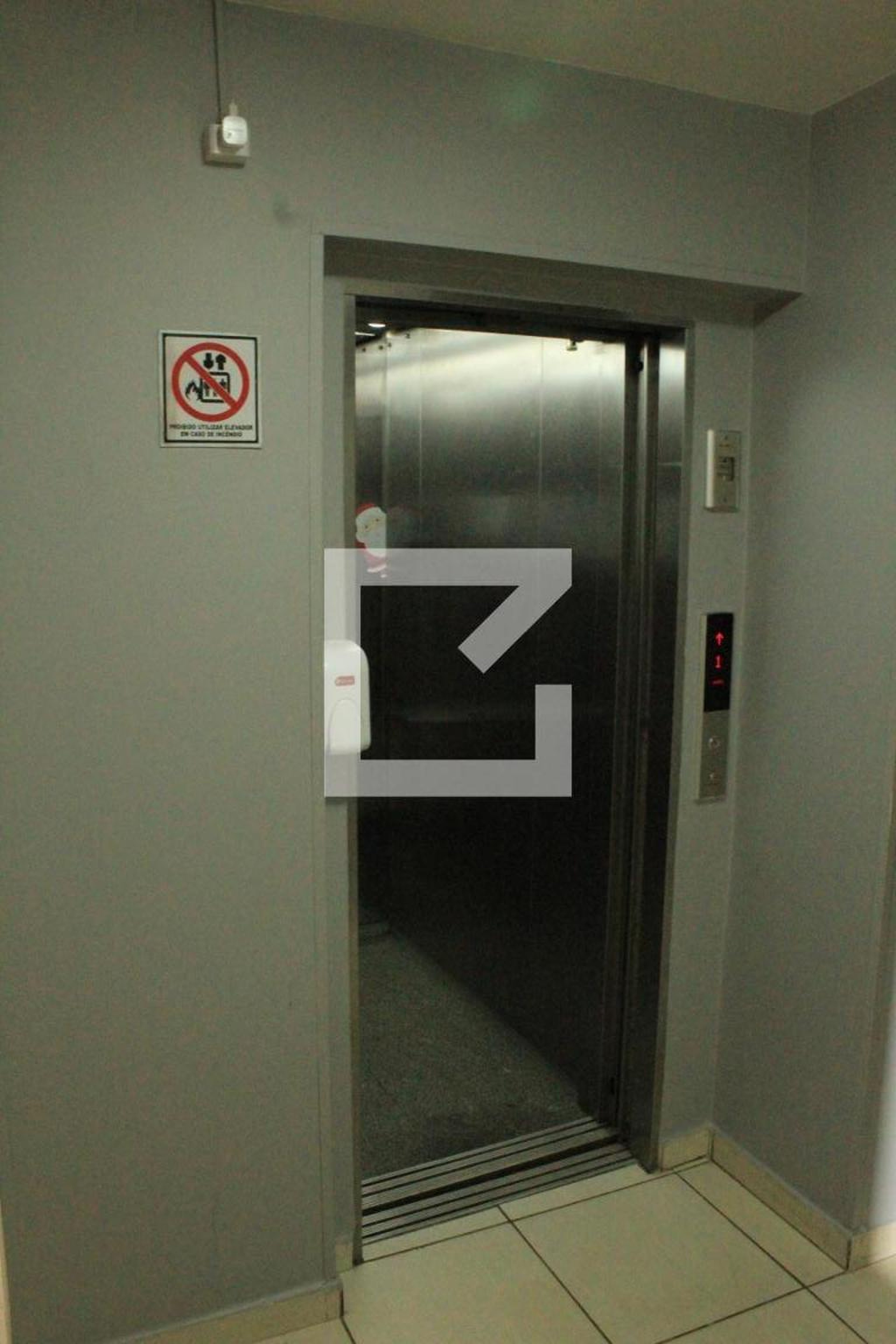 Elevador - Residencial Saint Clair