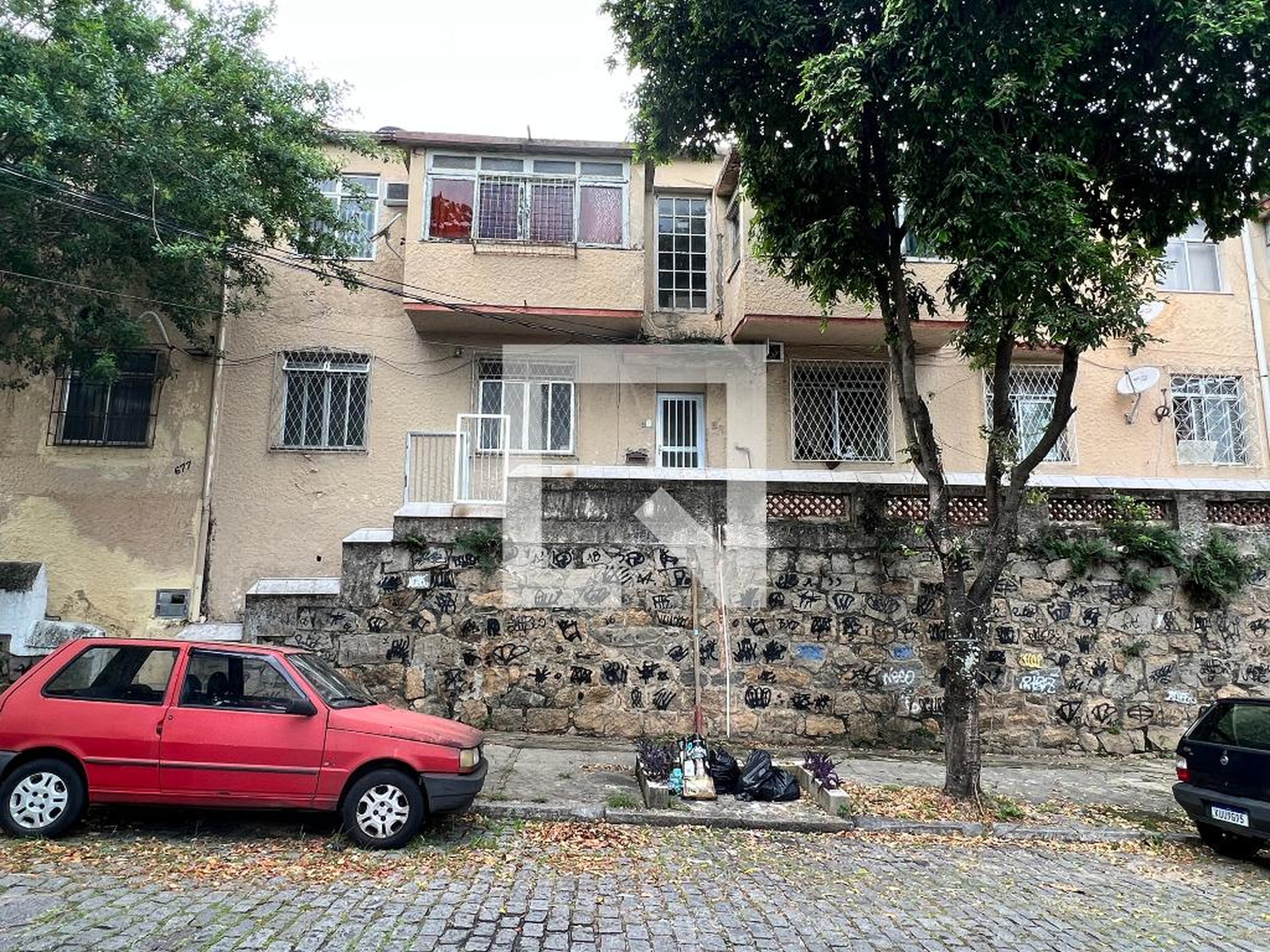 Fachada Condomínio em Rua Mário Calderaro, 677