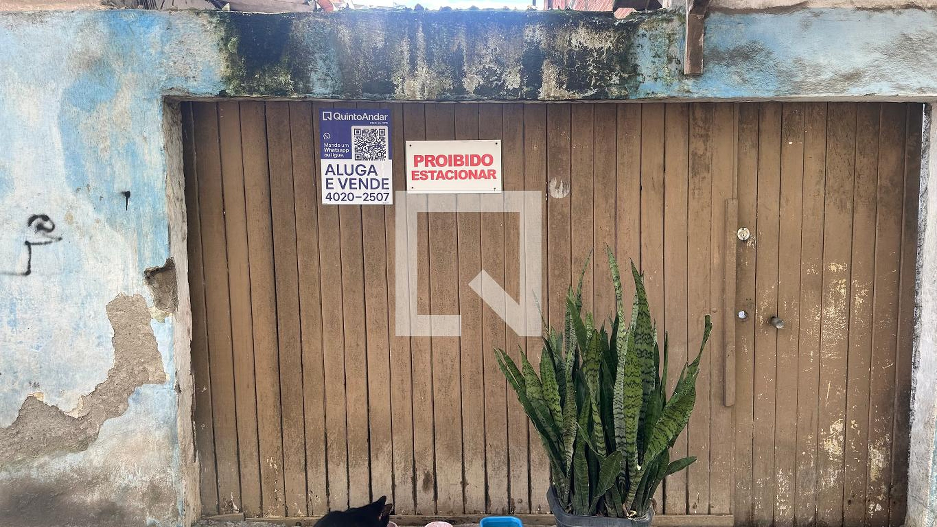 Fachada Condomínio em Avenida Célia Ribeiro da Silva Mendes, 80