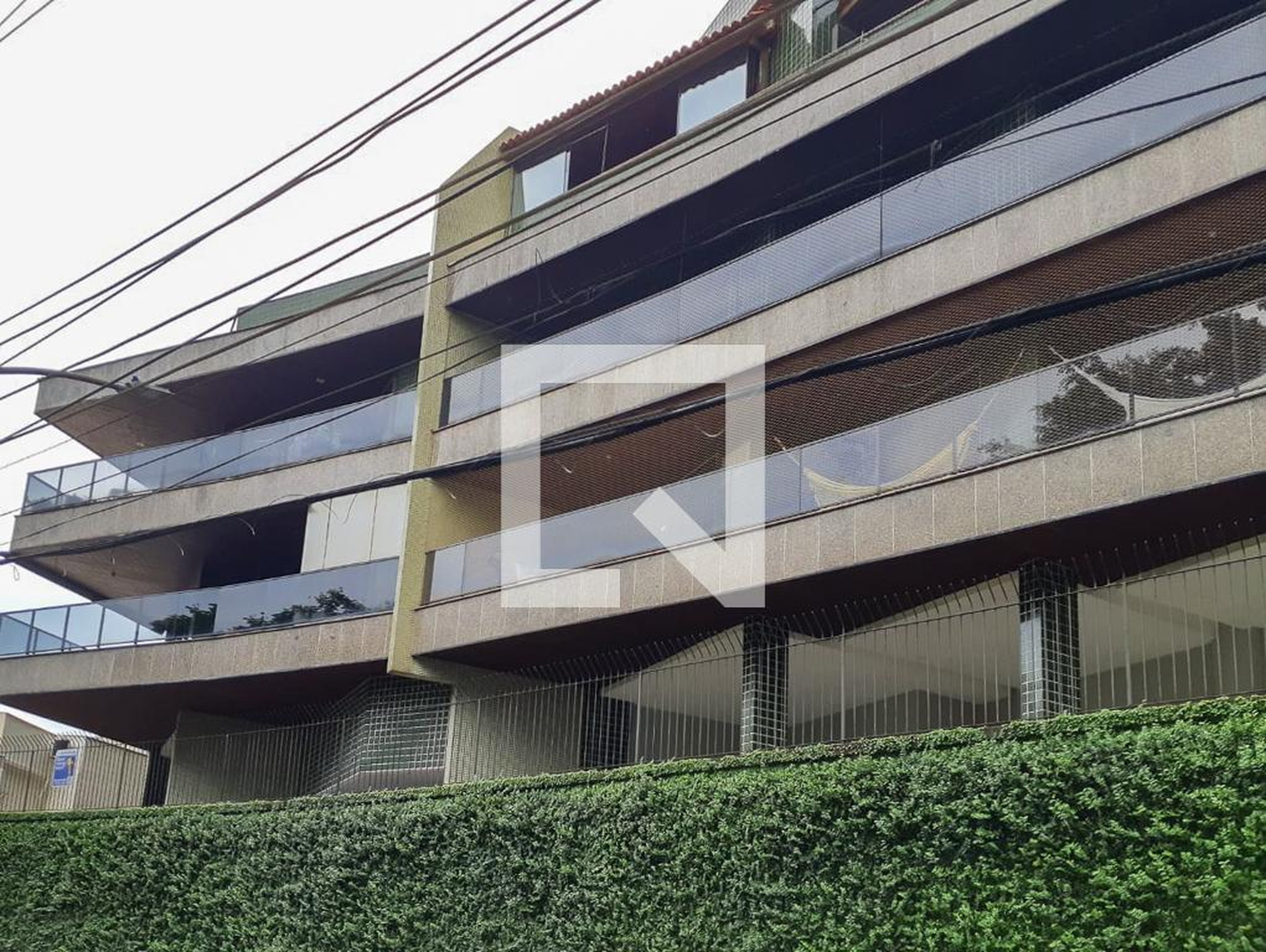 Fachada Edifício Ofir Monte e Mar