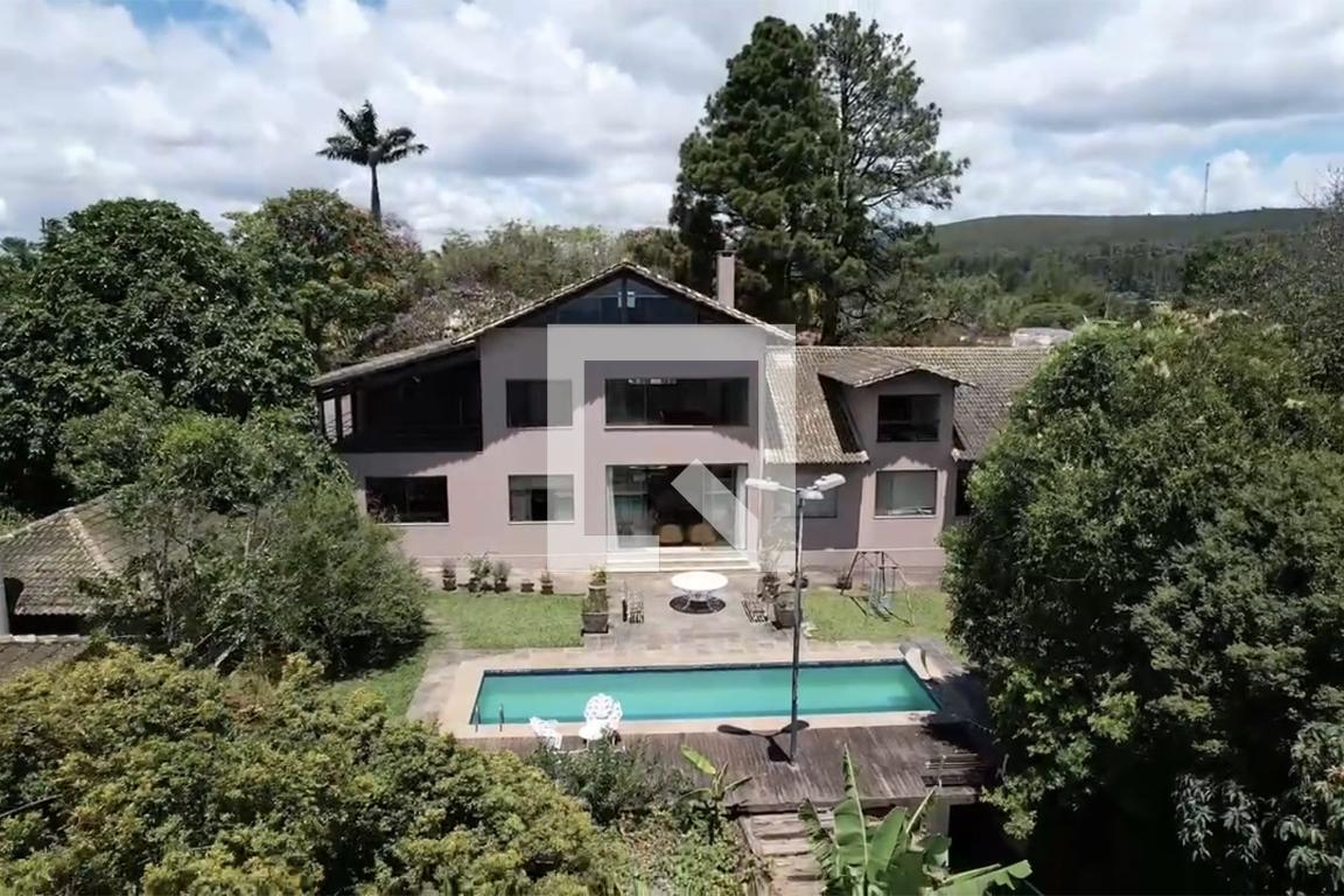 Fachada Condomínio Morro do Chapéu