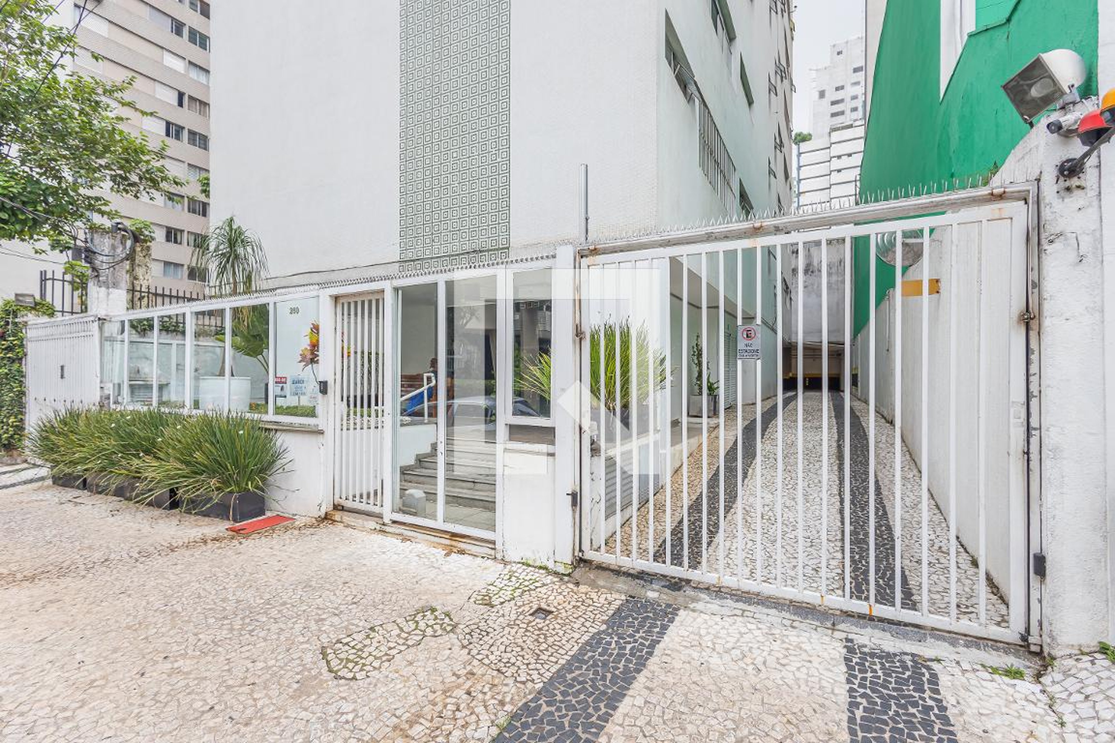 Fachada Condomínio Bob Kennedy