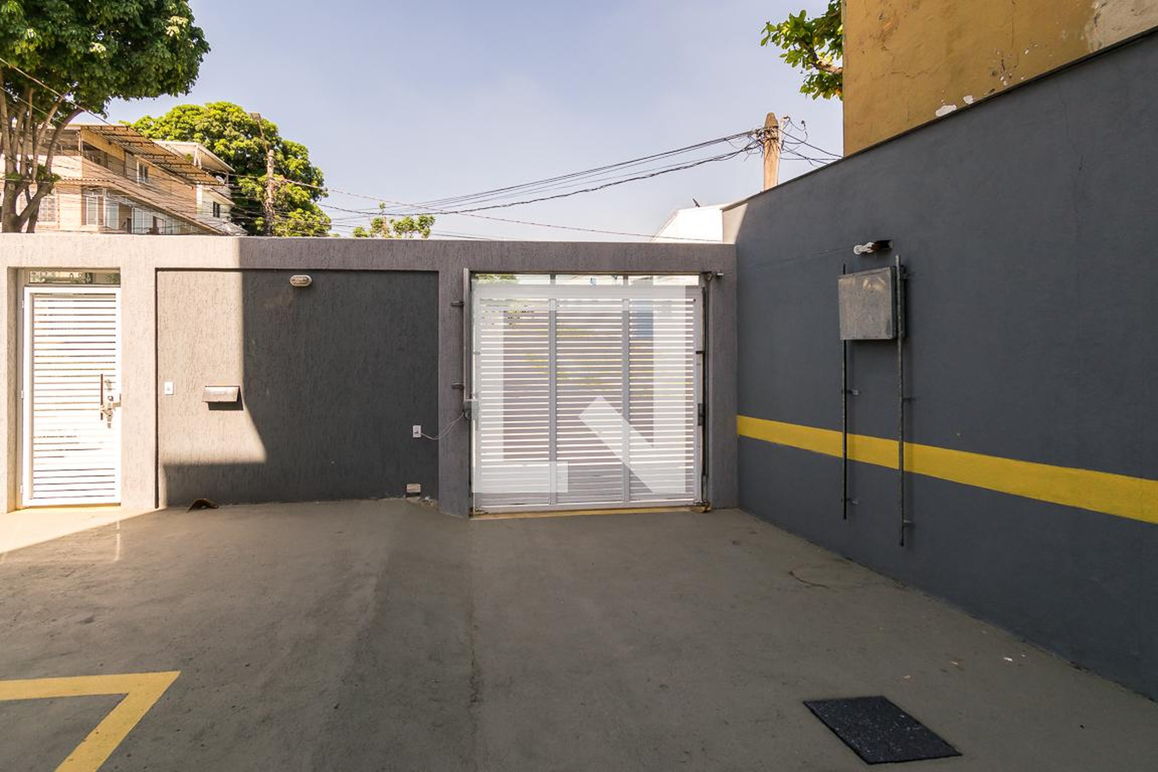 Área Externa - Ainda