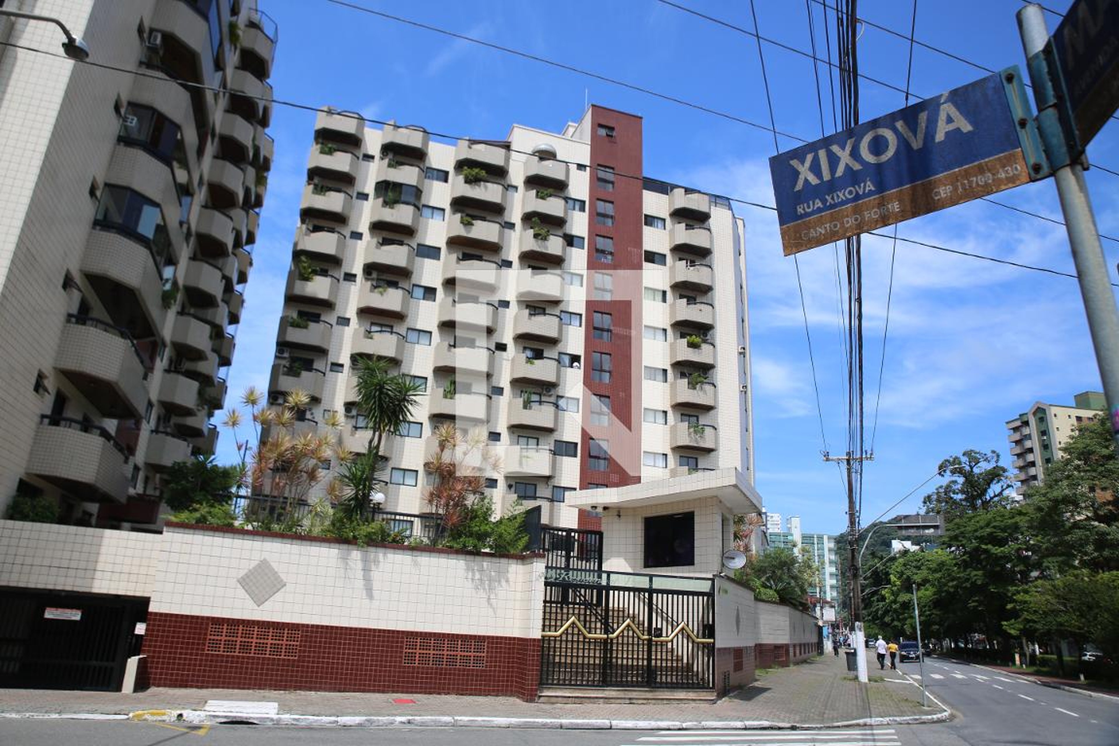 Fachada Condomínio Pontal da Barra