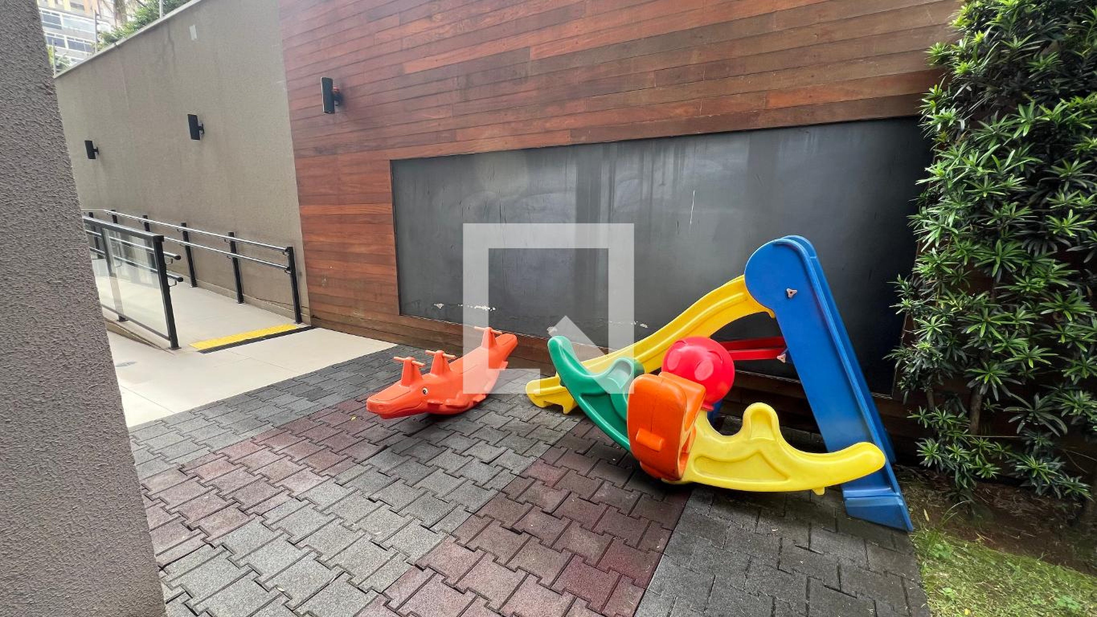 Playground - Pax Perdizes