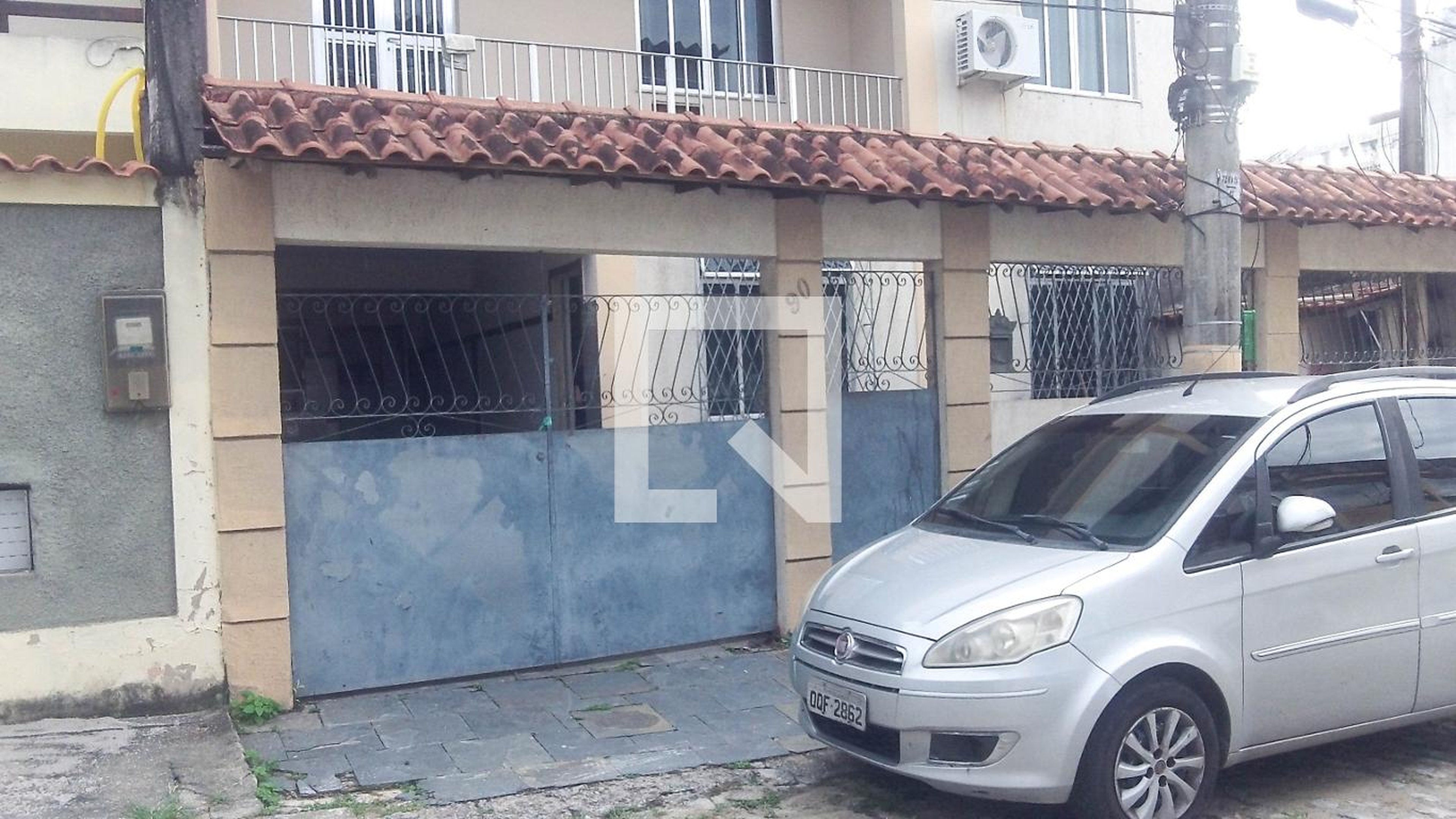 Fachada Condomínio em Rua Soldado Francisco de Souza, 90