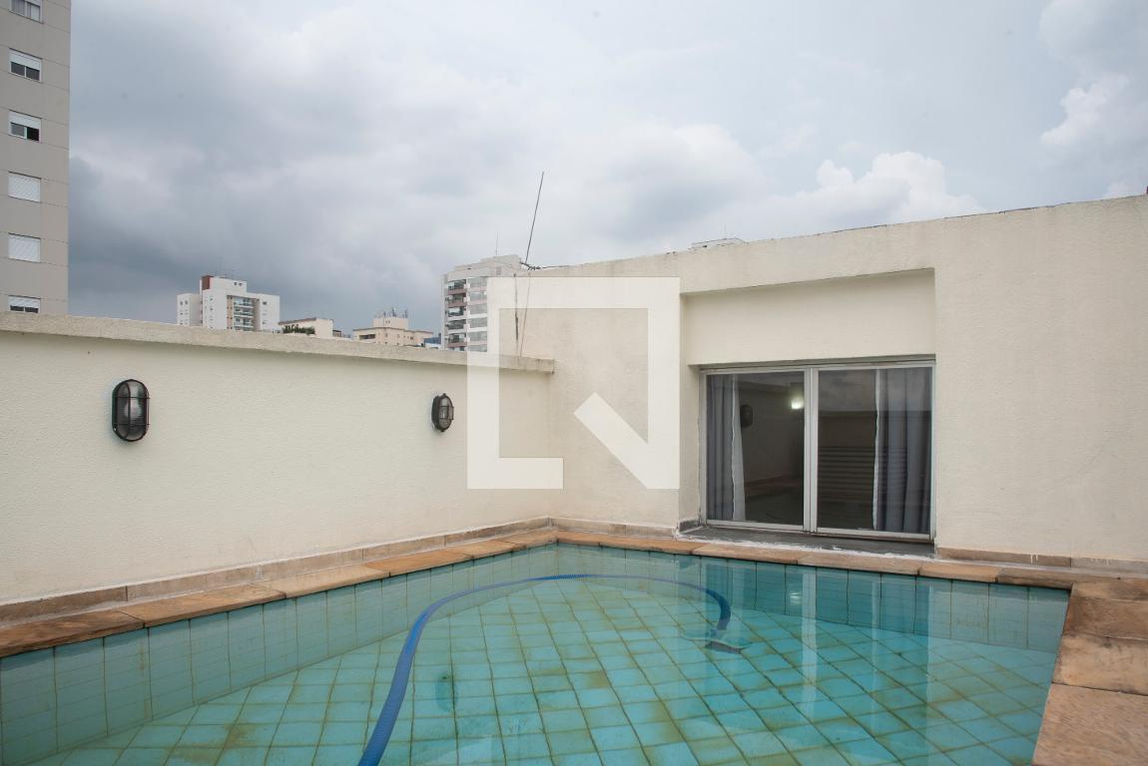 Piscina - Edifício Vila Inglesa