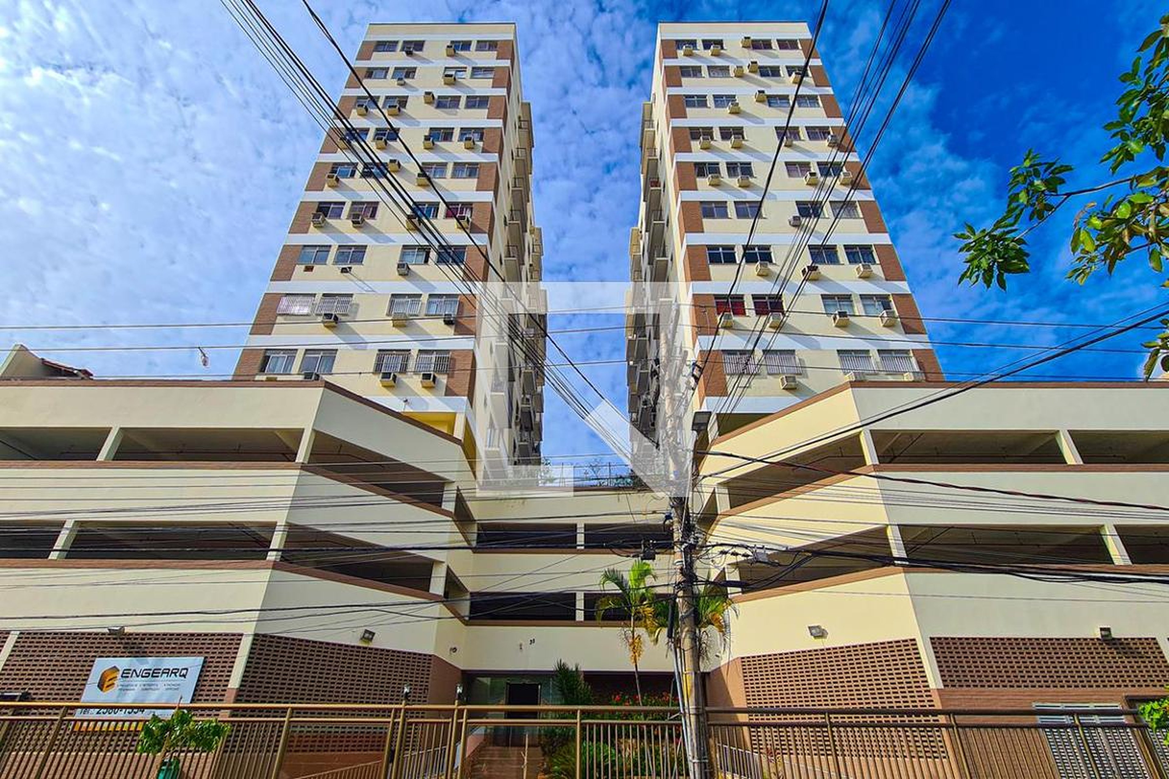 Fachada do Prédio Edifício Van Domingues