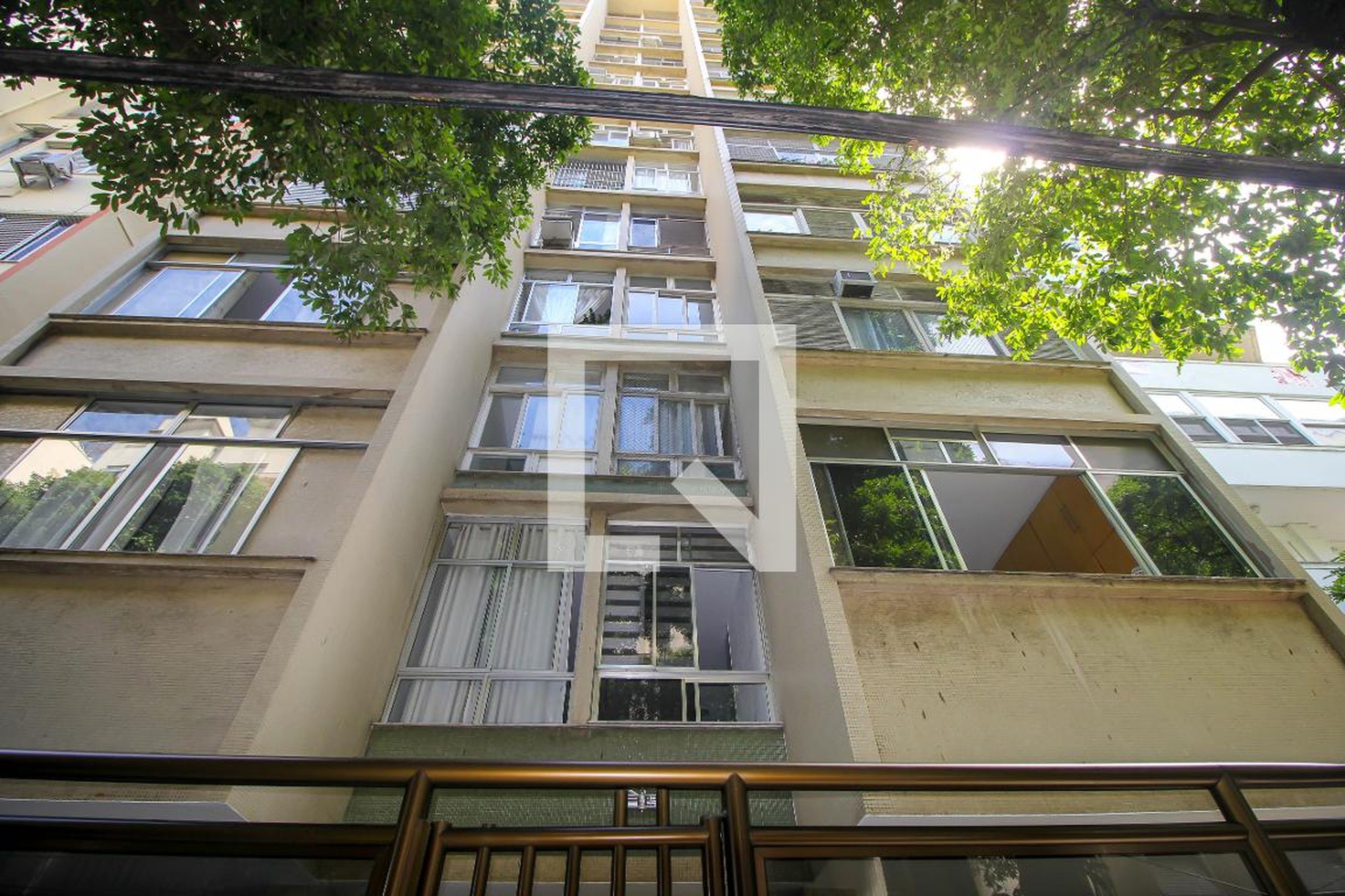 Fachada do Prédio Edifício Gina