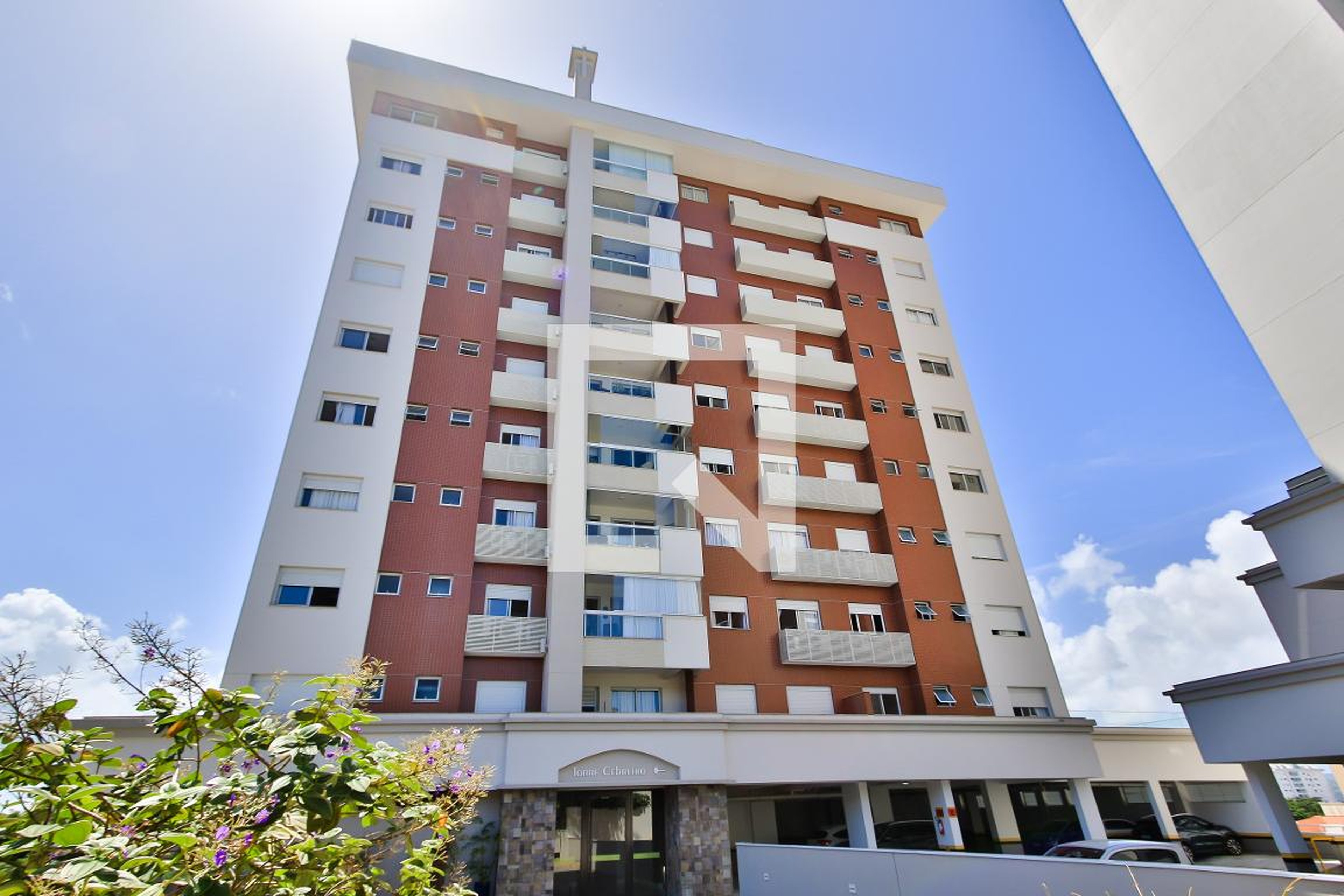 Fachada Condomínio Caminhos de Compostela