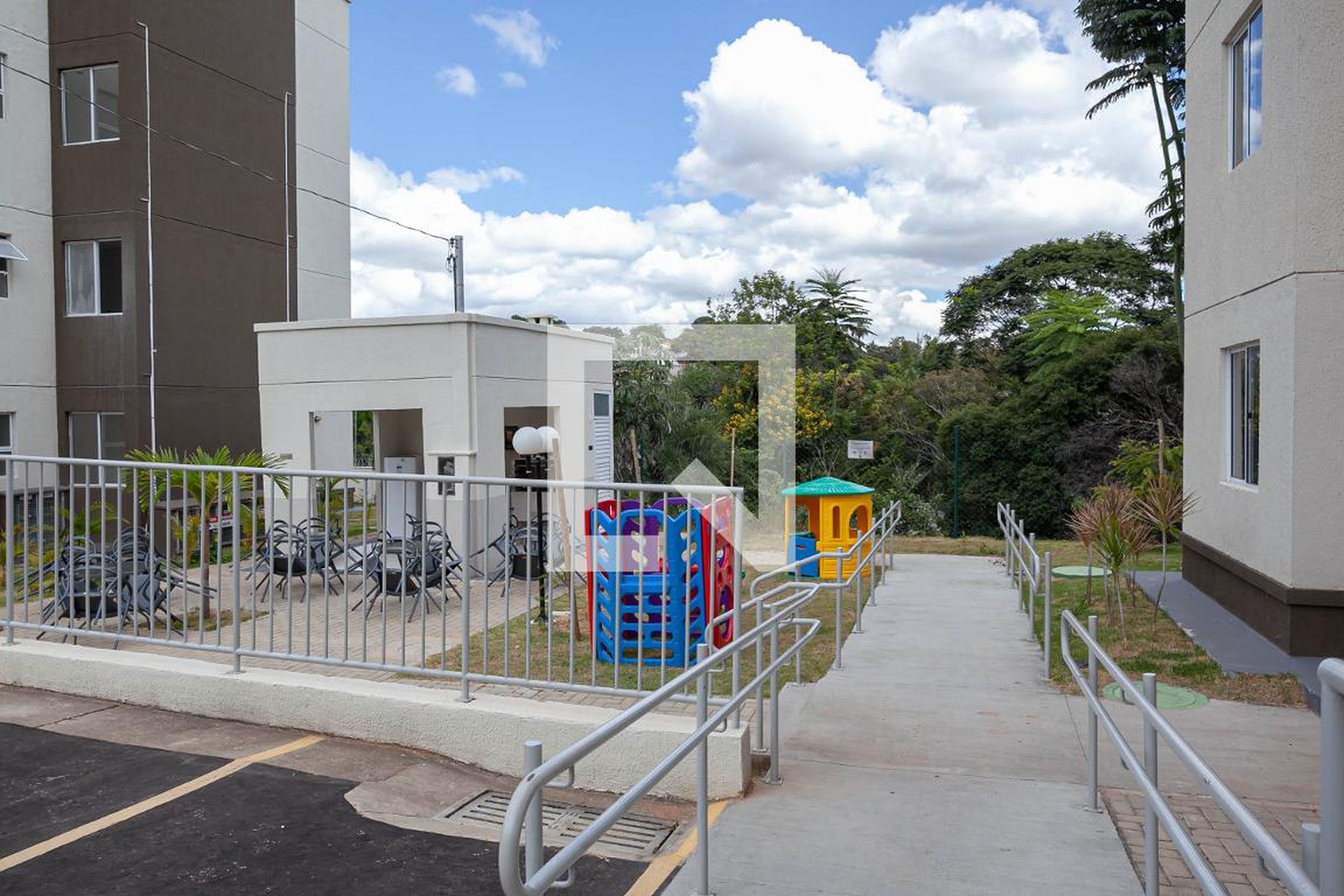 Área comum Condomínio em Rua Carlos Lacerda, 297