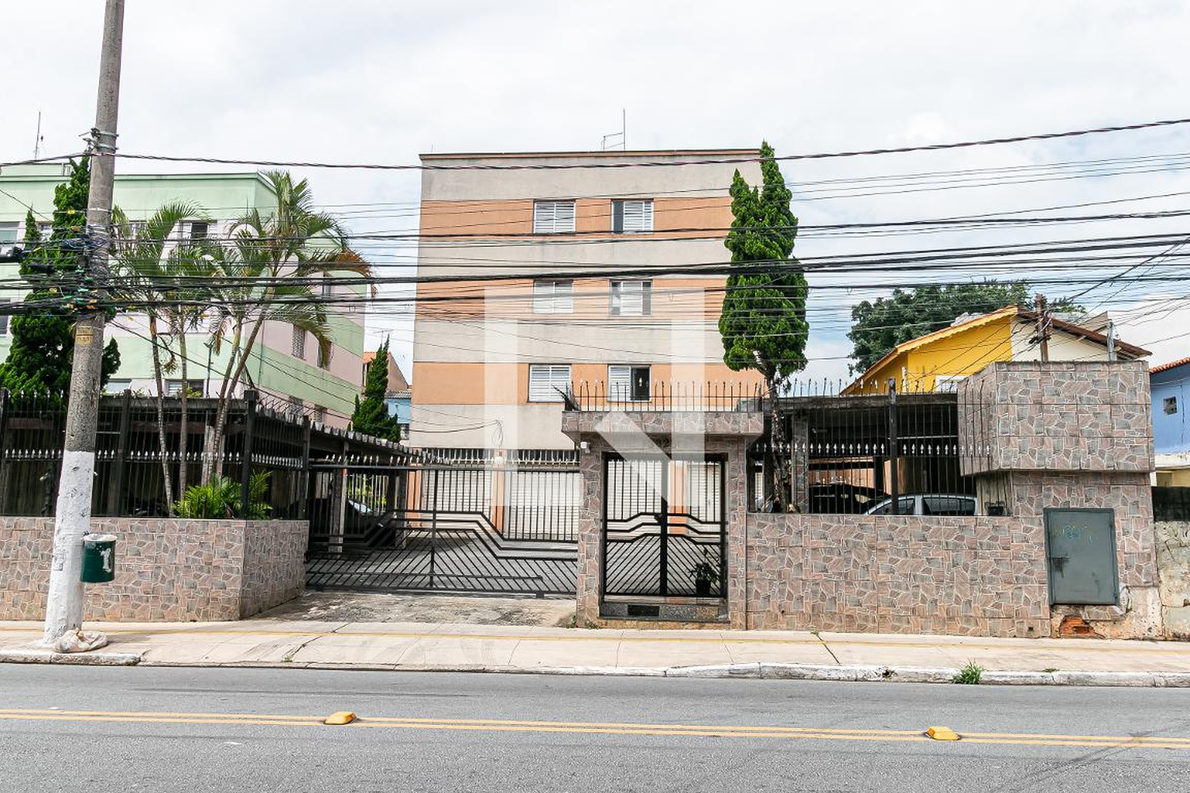 Fachada Condomínio em Avenida Amador Bueno da Veiga, 30028