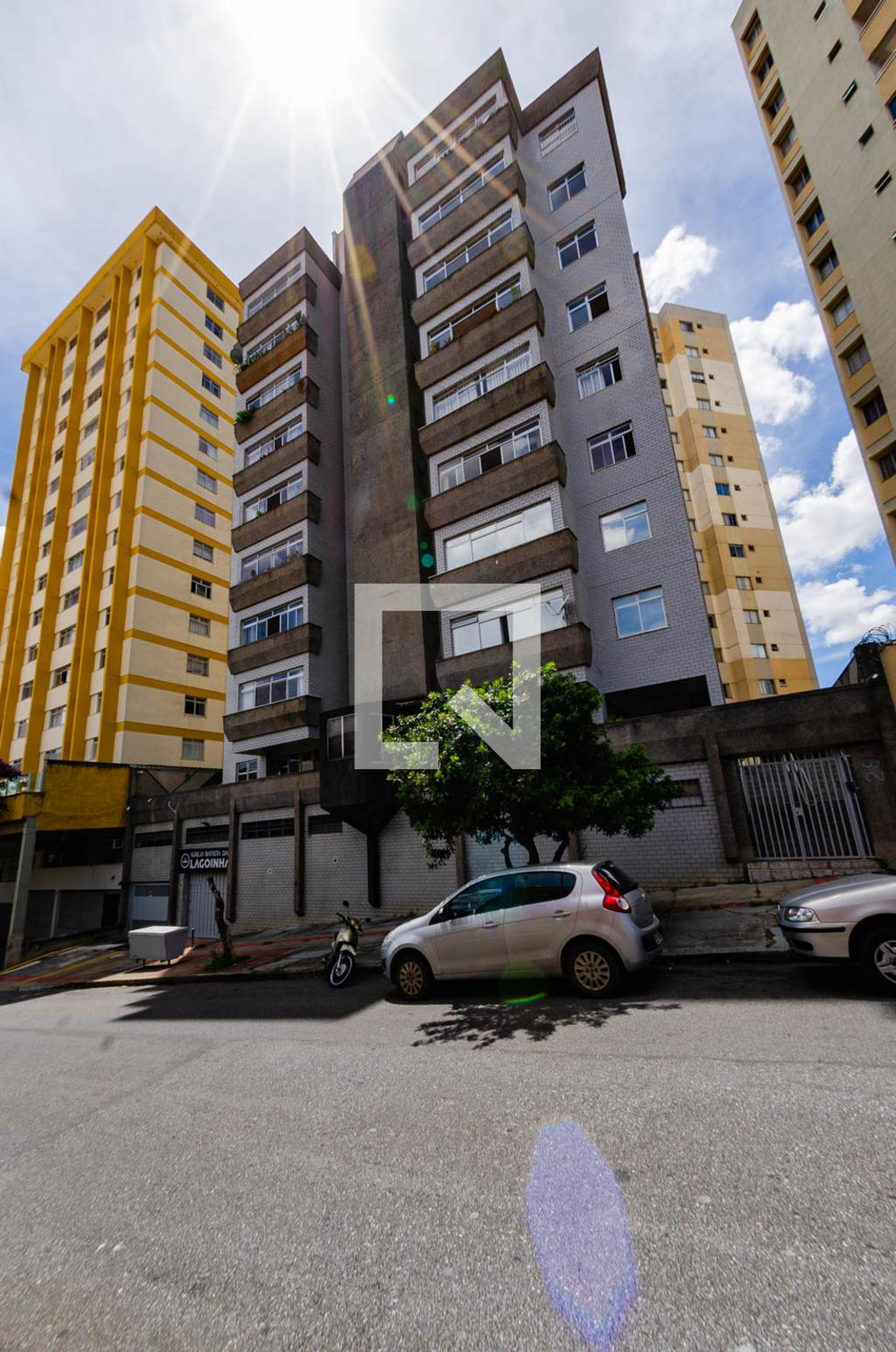 Fachada Condomínio em Rua Peperi, 291