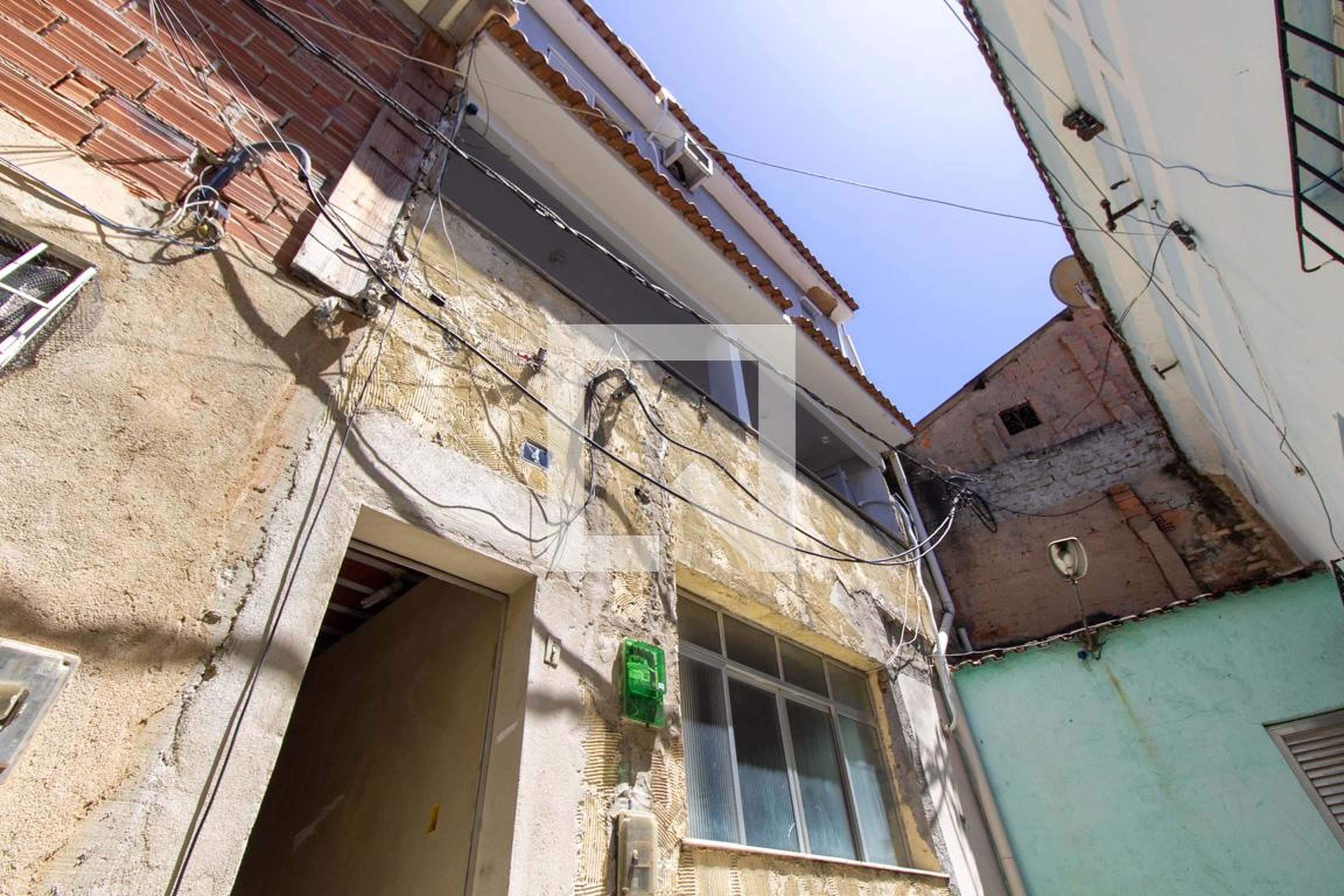 Fachada Condomínio em Rua Sacadura Cabral, 307