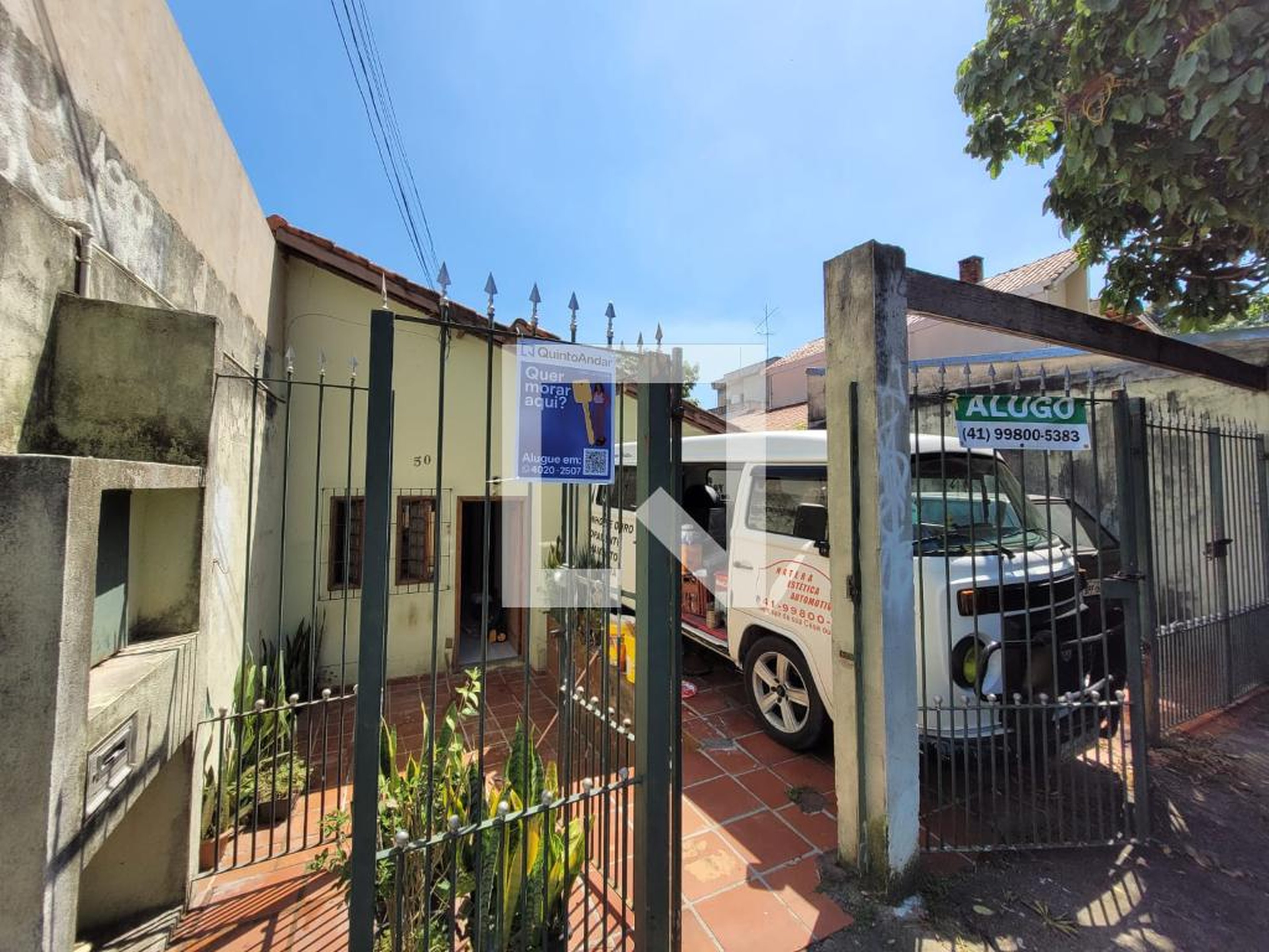 Fachada Condomínio em Rua Próspero Cesarino Paoliello, 50