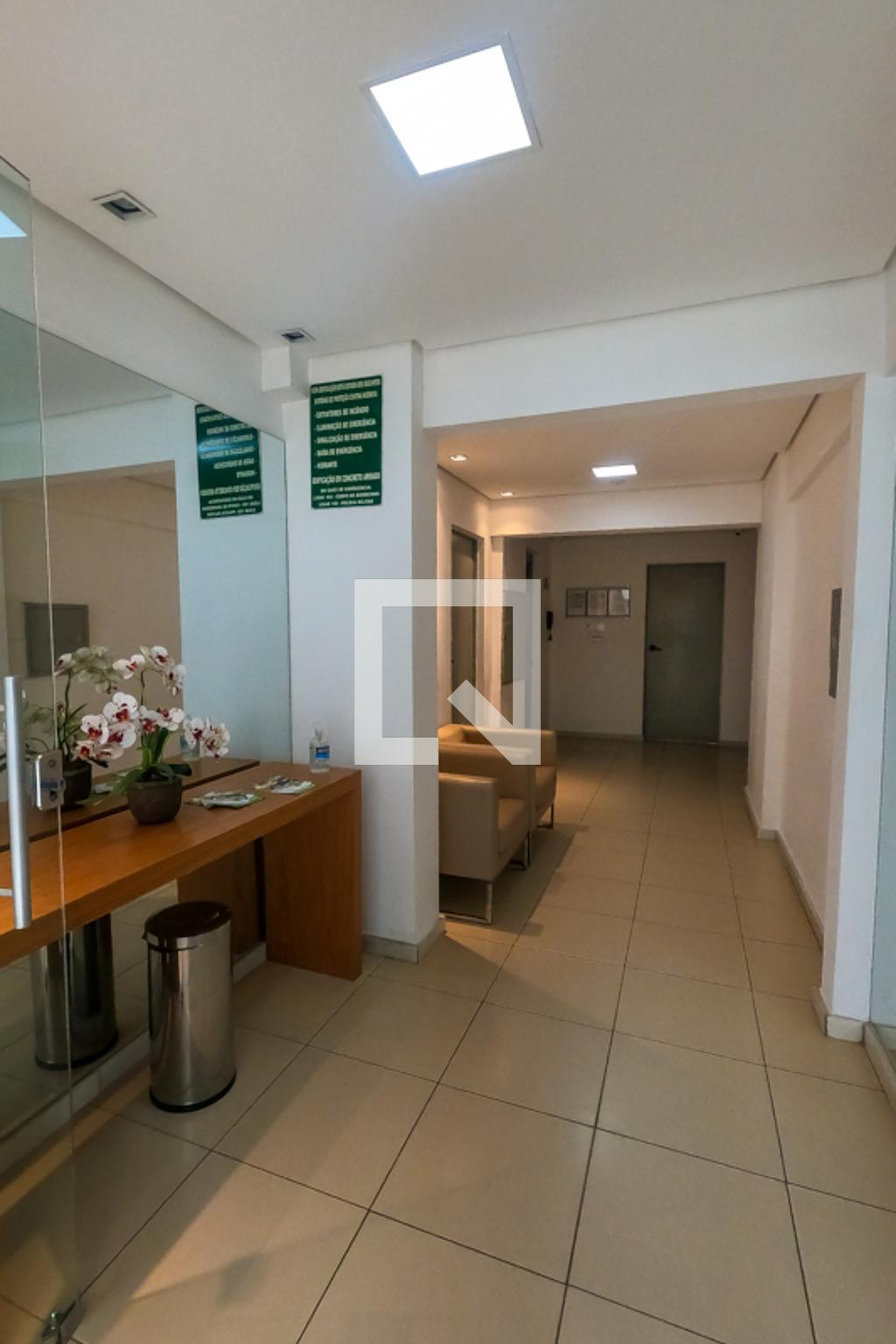 Hall de entrada - Residencial Solar dos Bandeirantes