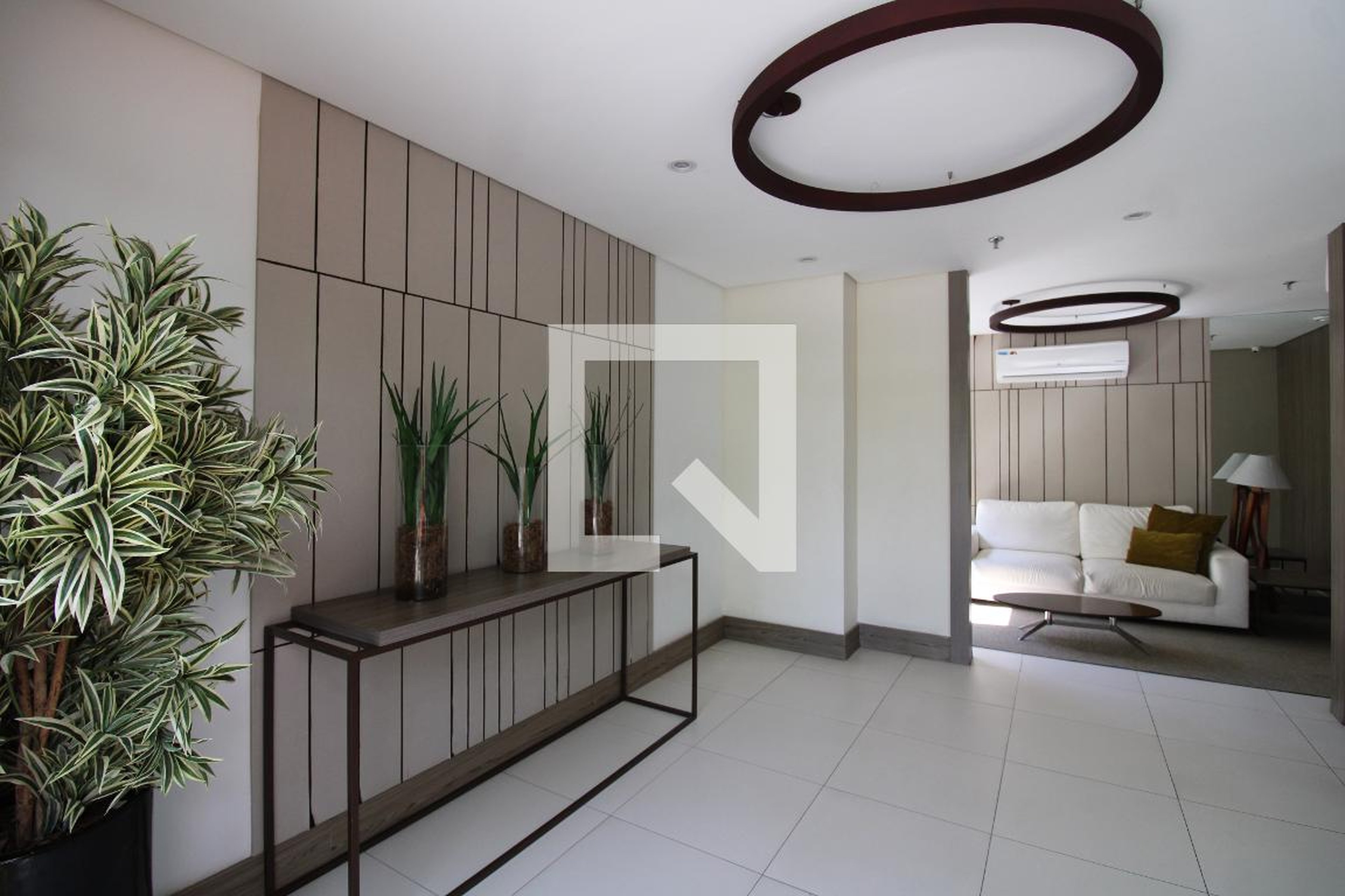 Hall de Entrada Condomínio Fontano