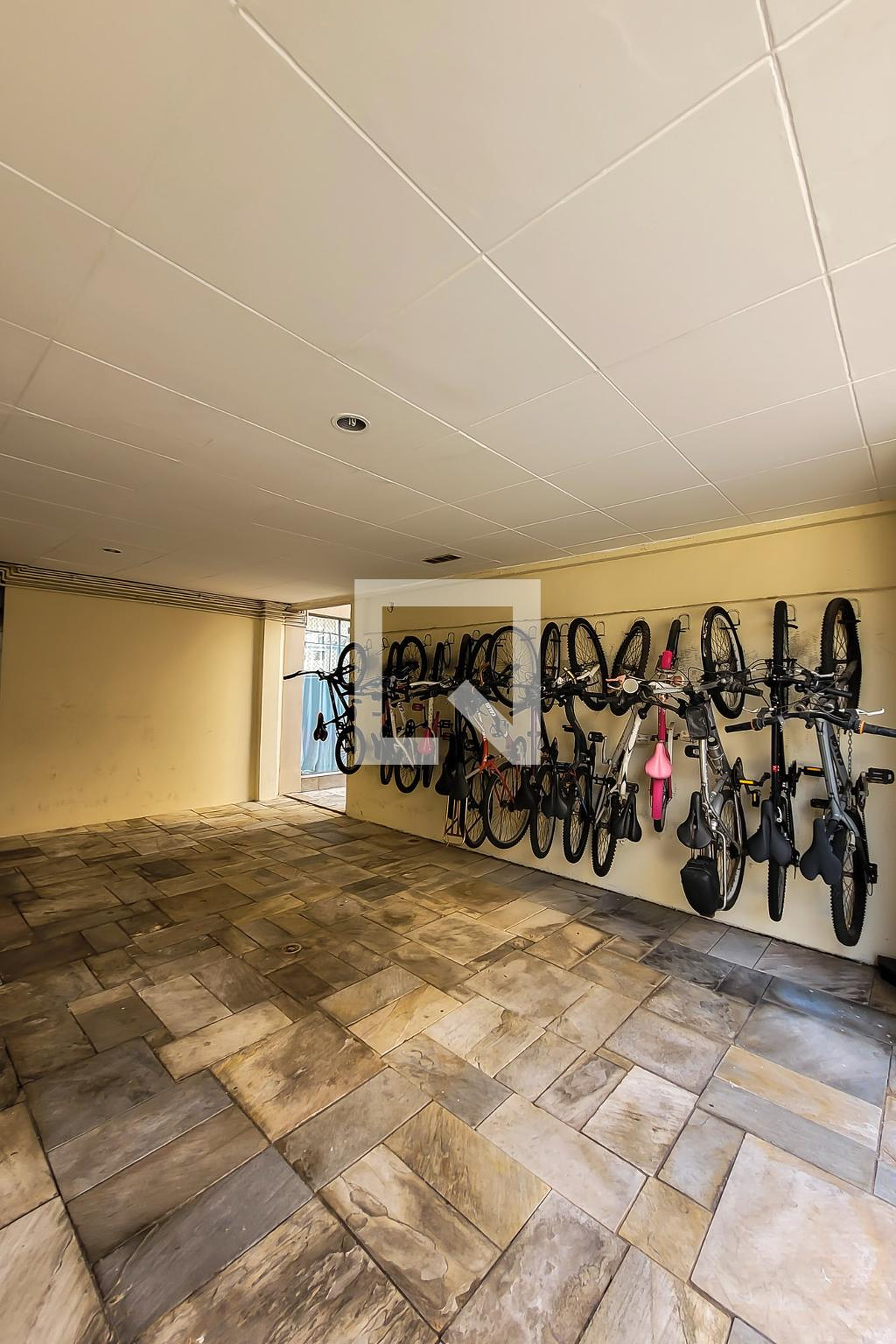 bicicletario - Adonis