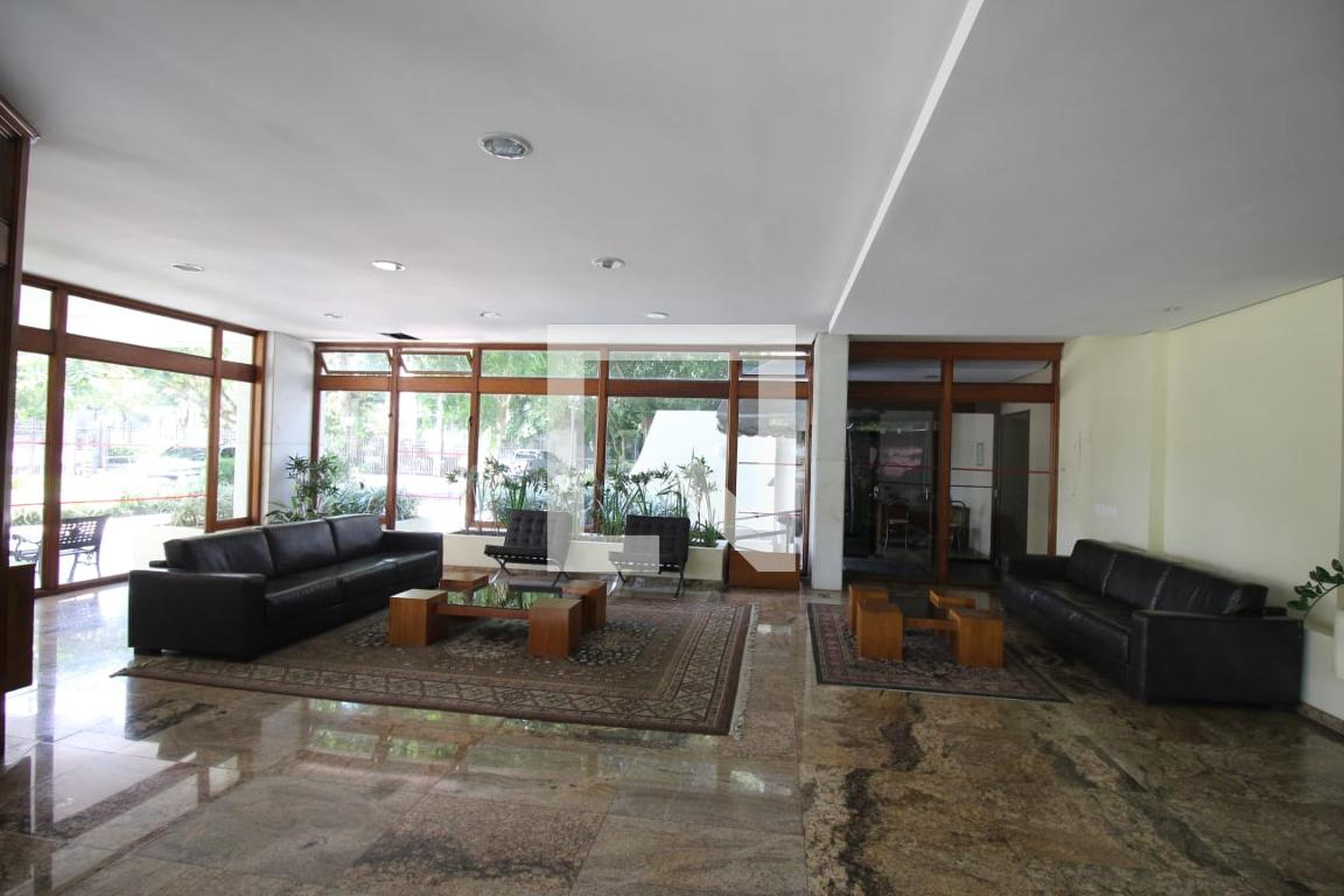 Hall de entrada - Colina do Poente