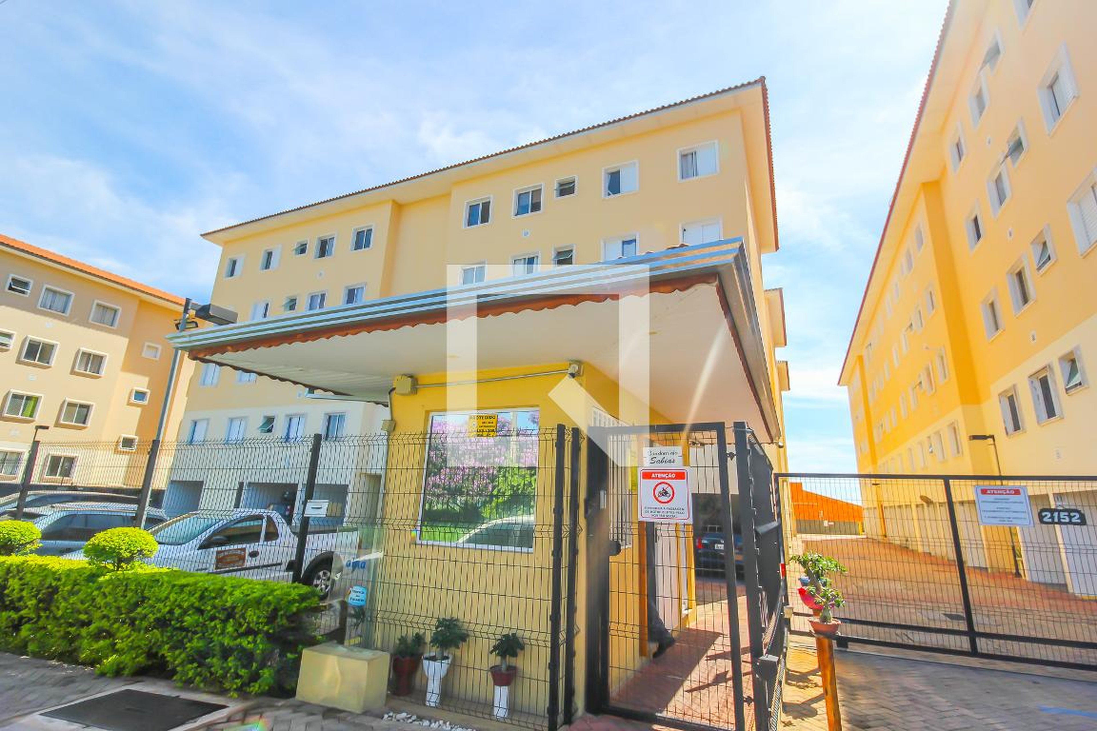 Fachada do Prédio Condomínio Sabiá