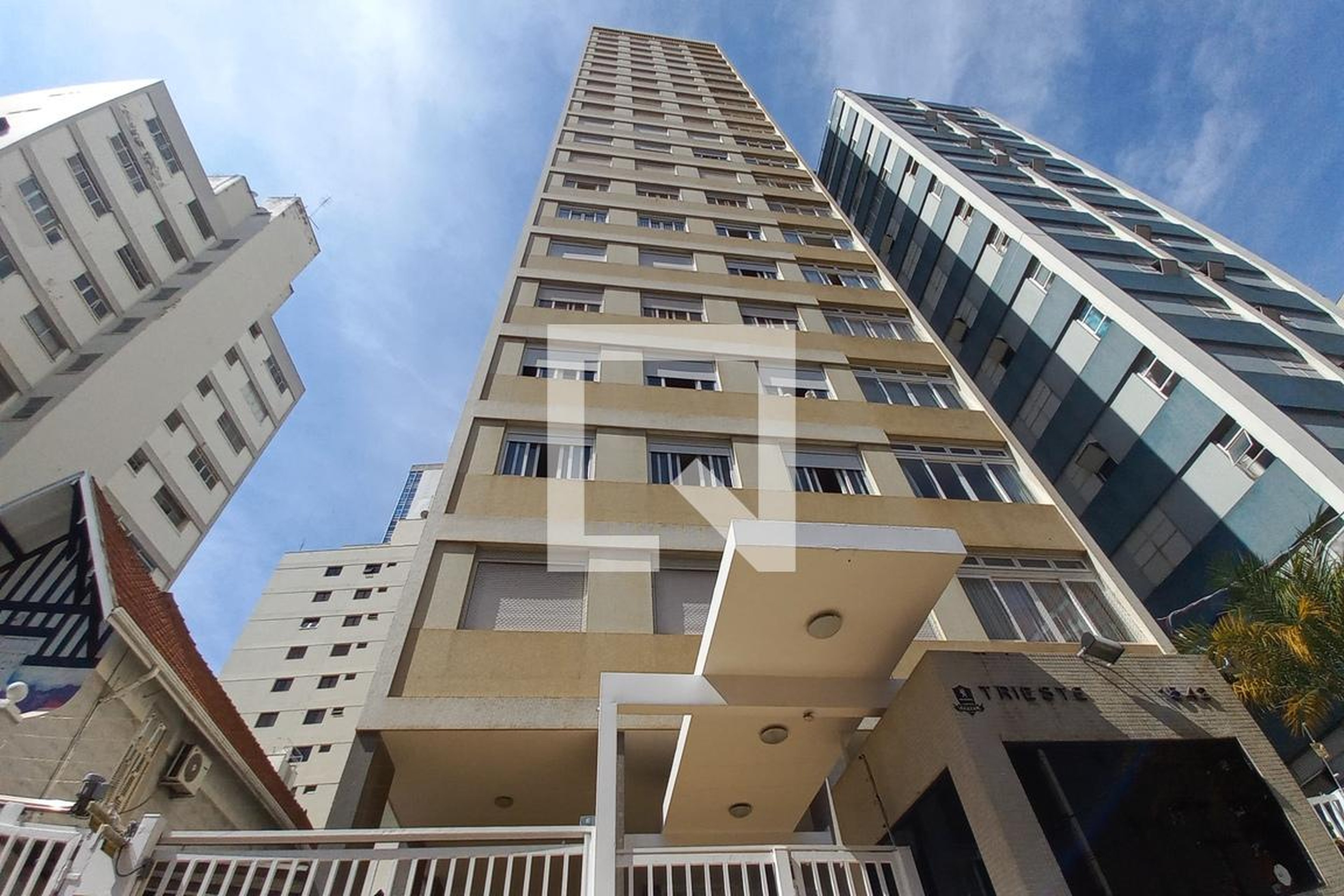 Fachada do Prédio Condomínio em Rua General Osório, 1542