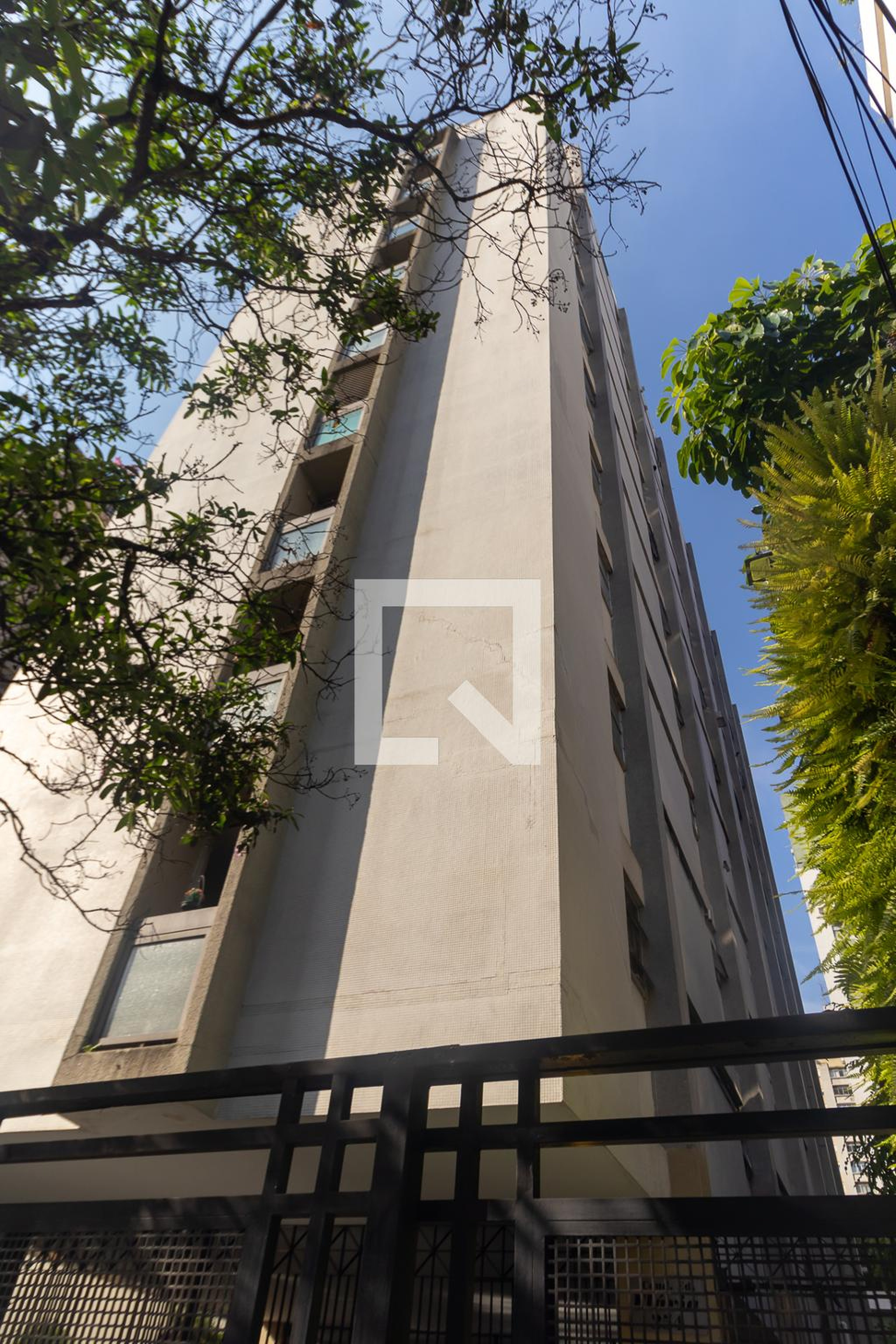 Fachada Condomínio em Rua Itu, 254