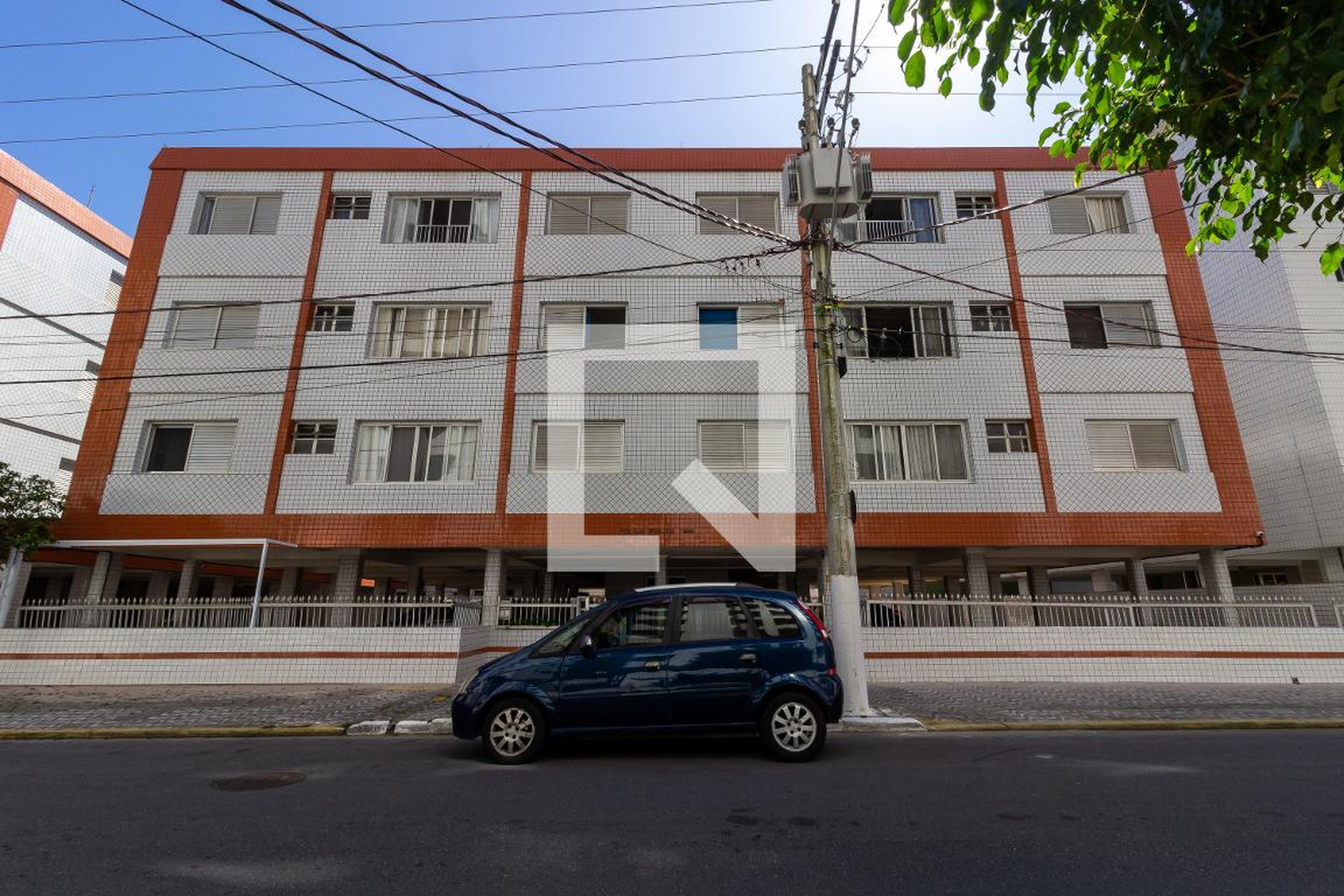 Fachada Condomínio Las Palmas