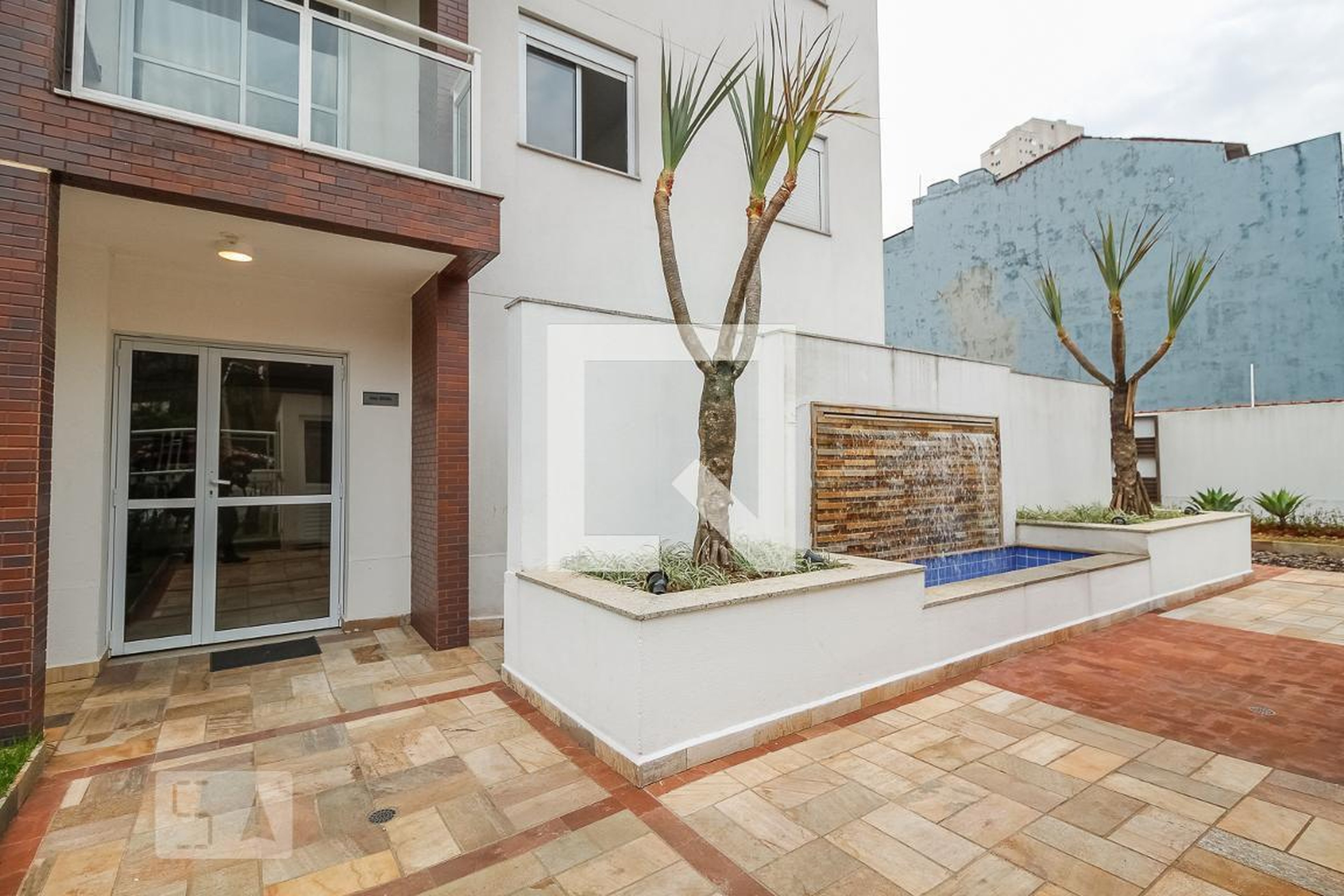 Entrada - The View Anália Franco