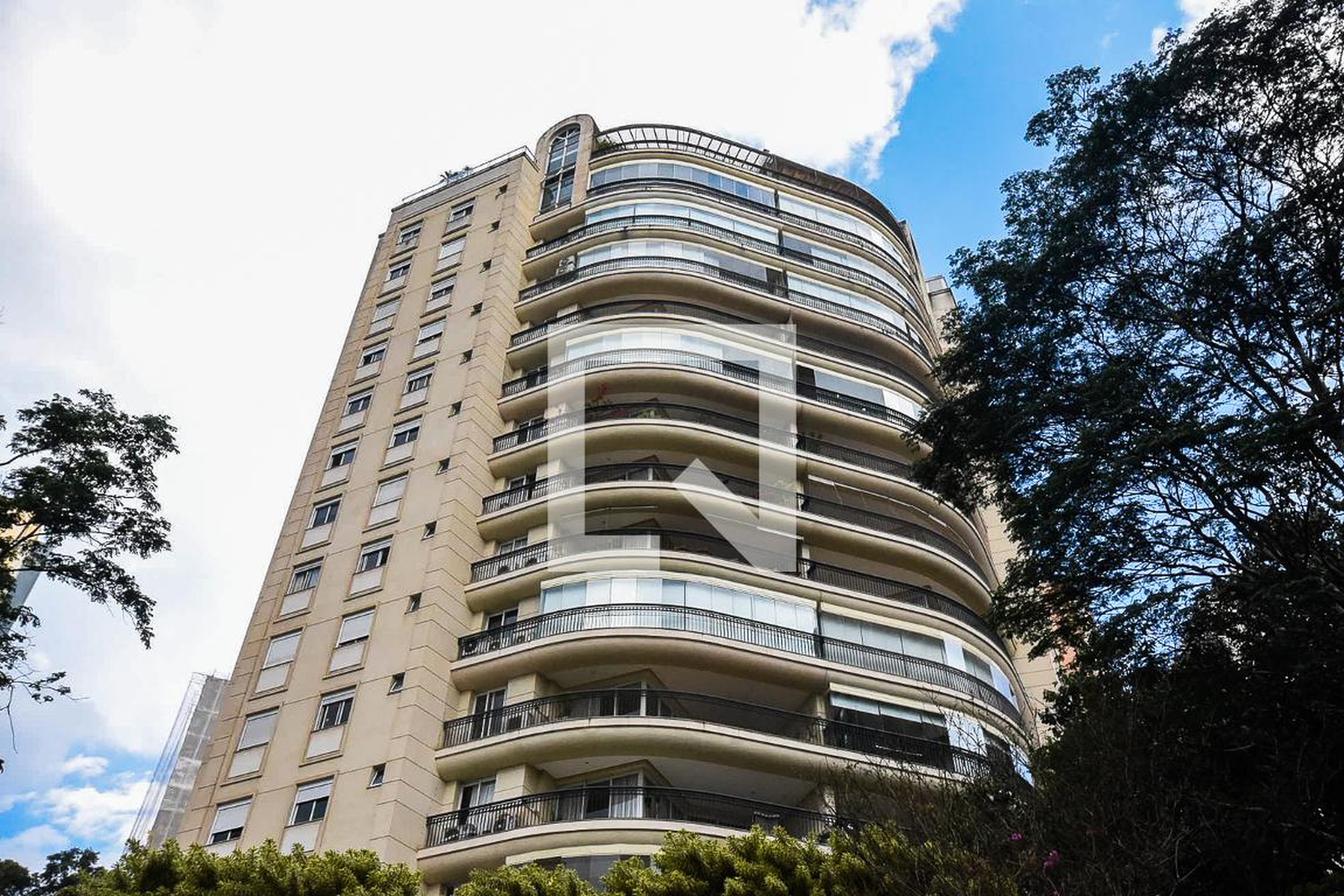 Fachada Condomínio Biarritz Morumbi