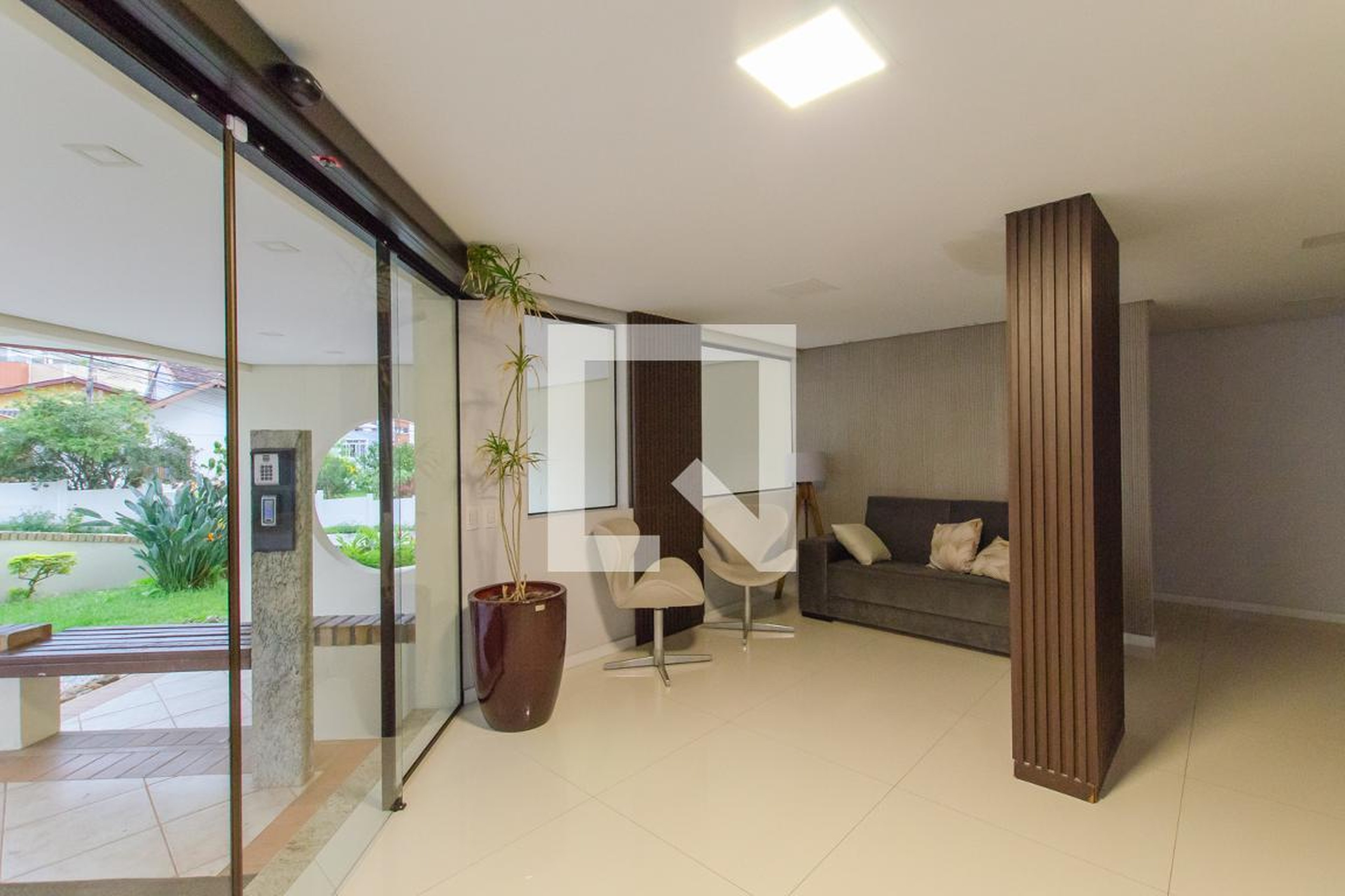 Hall de entrada - Residencial Quatro Ventos