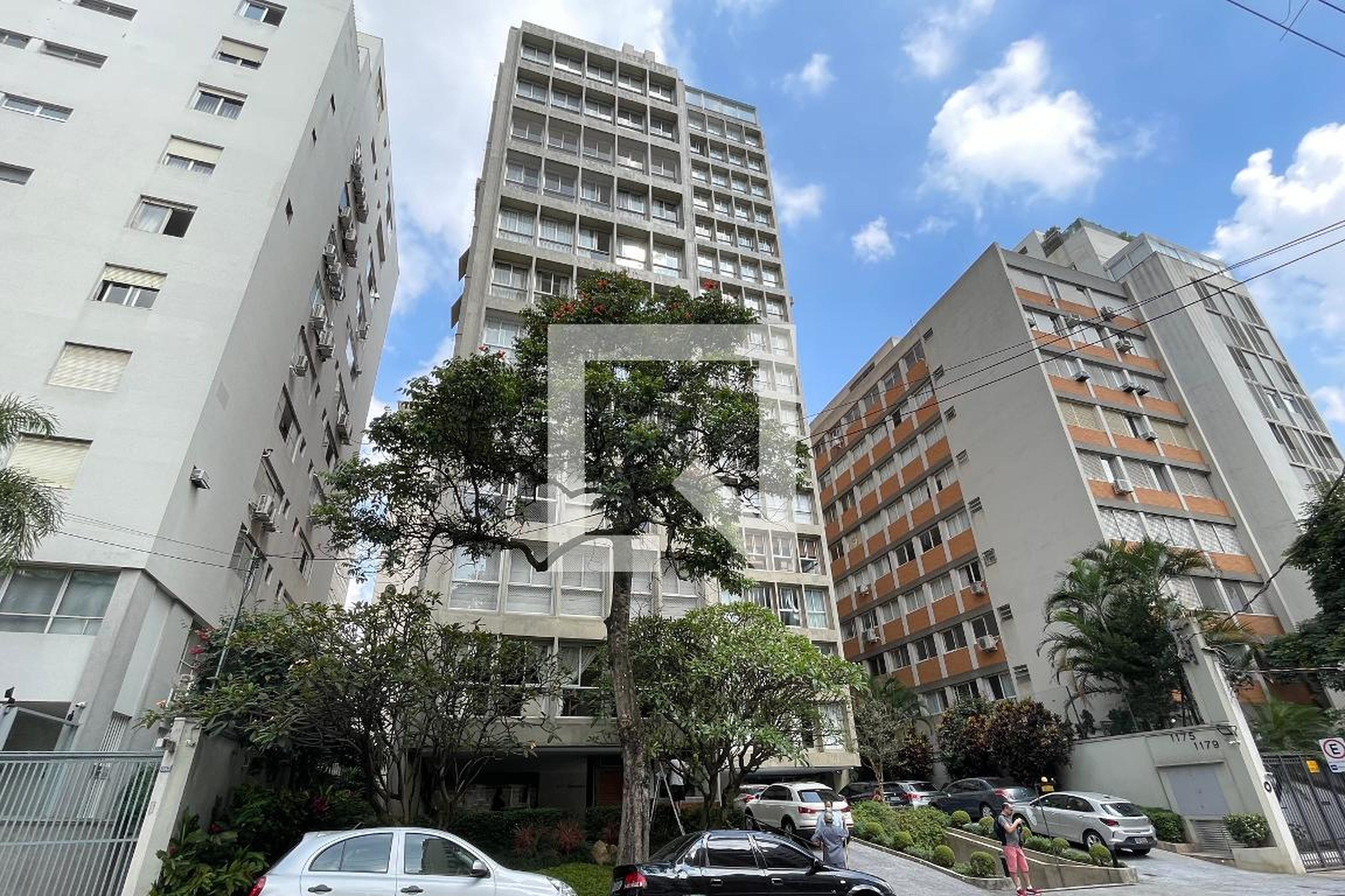 Fachada Condomínio San Gotar